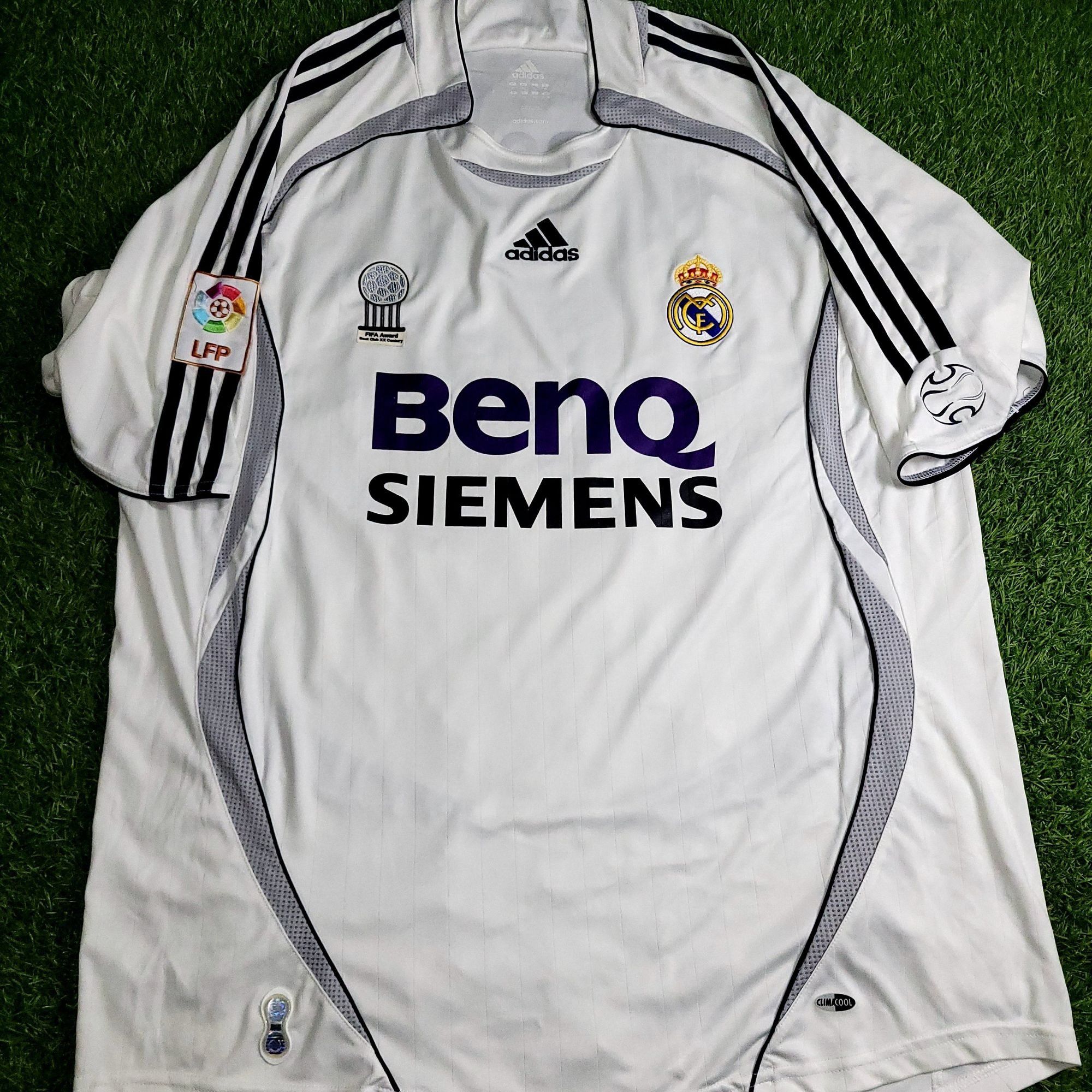 Adidas Ronaldo Real Madrid 2006 2007 Home Soccer Jersey Shirt XL Size US XL / EU 56 / 4 - 2 Thumbnail