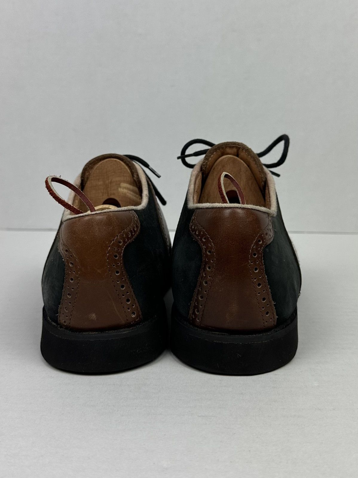 Florsheim × Vibram FLORSHEIM Two Tone Black Brown Saddle Shoes Oxford Size US 9.5 / EU 42-43 - 6 Thumbnail
