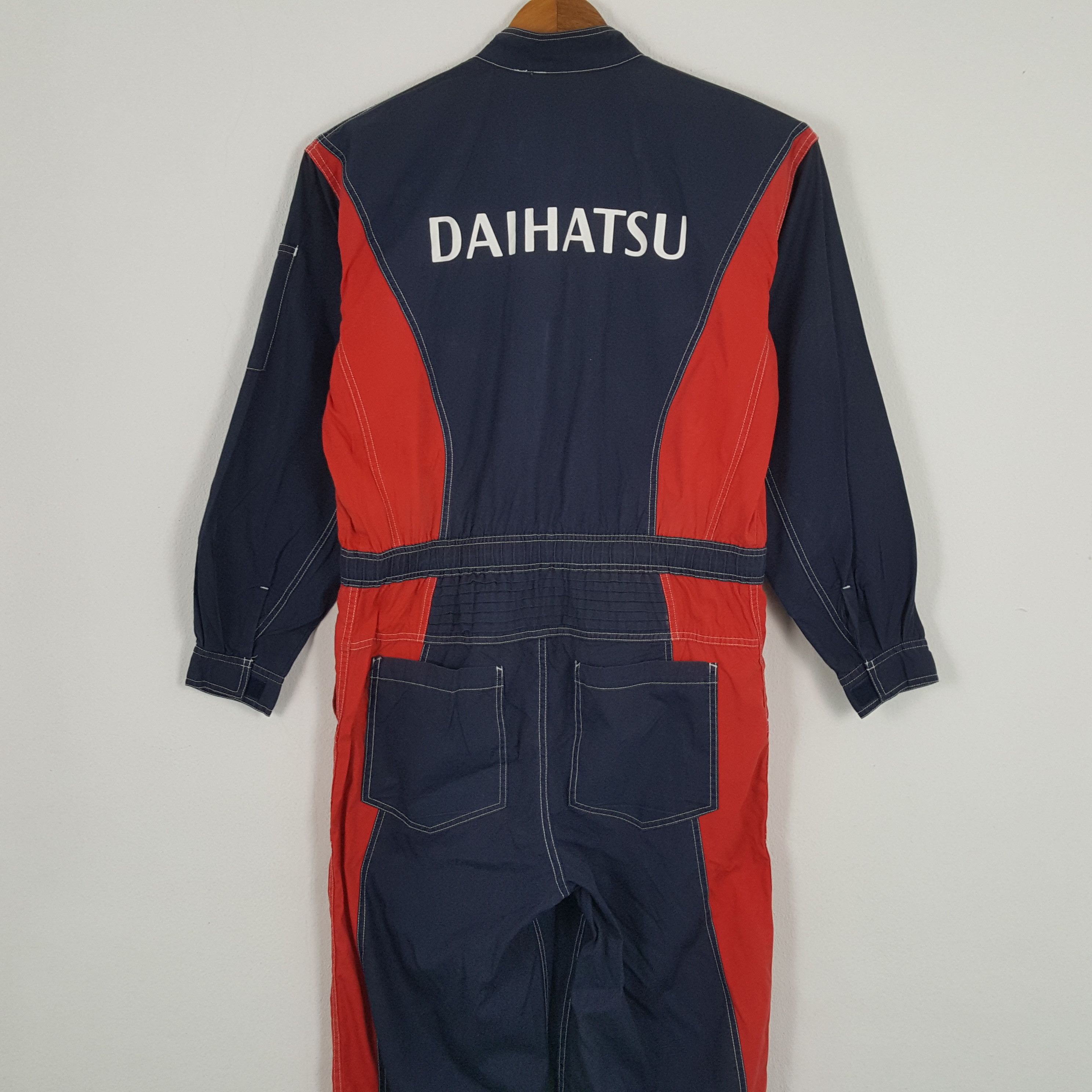 Vintage Vintage DAIHATSU Japanese Motorsports Coverall Jacket Size US XL / EU 56 / 4 - 2 Thumbnail