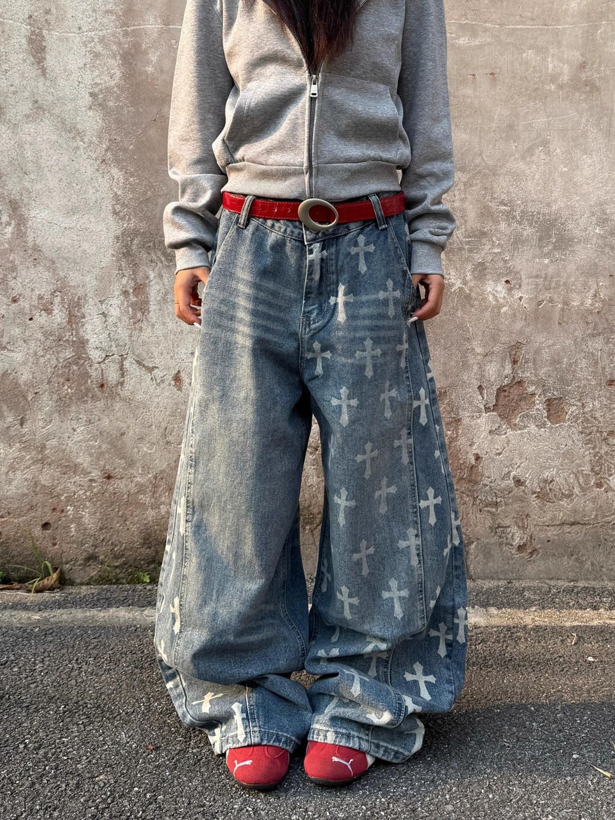 Vintage Blue Wide Leg Denim Jeans with Cross Print, Baggy Fit Size 27" / US 4 / IT 40 - 1 Thumbnail