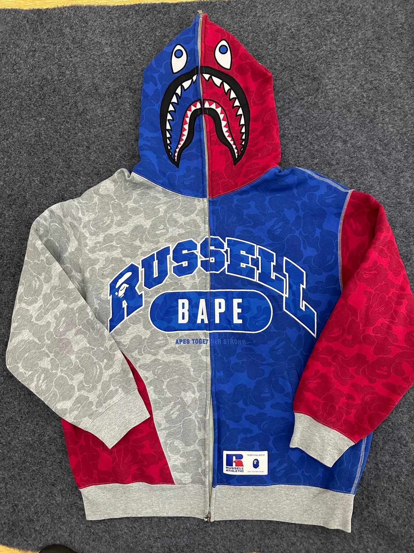 Bape Bape Ru E Multi Shark Sweatshirt Size US XL / EU 56 / 4 - 1 Thumbnail