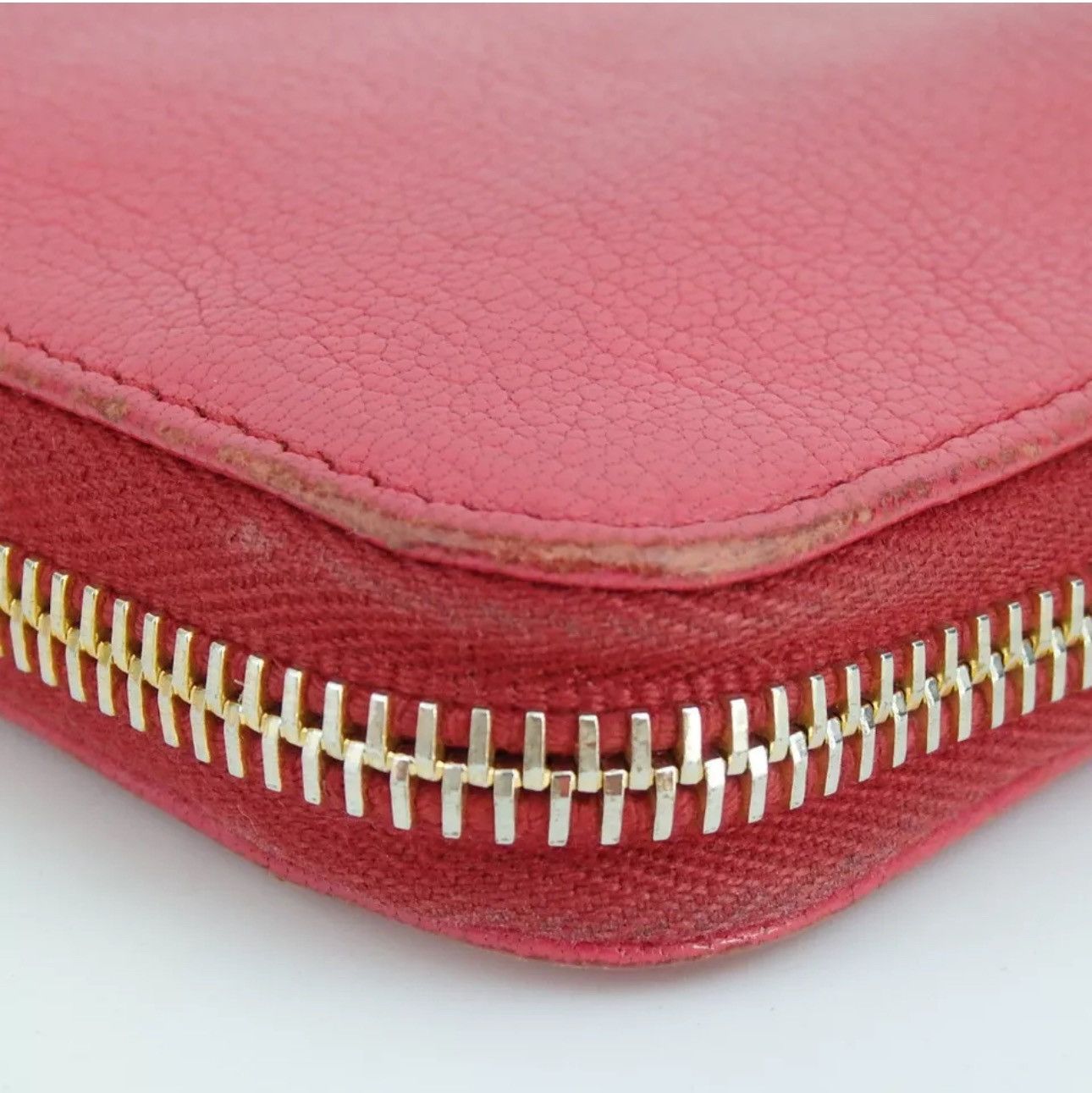 Miu Miu Authentic miu miu 5M0506 Zip around purse leather Size ONE SIZE - 7 Thumbnail