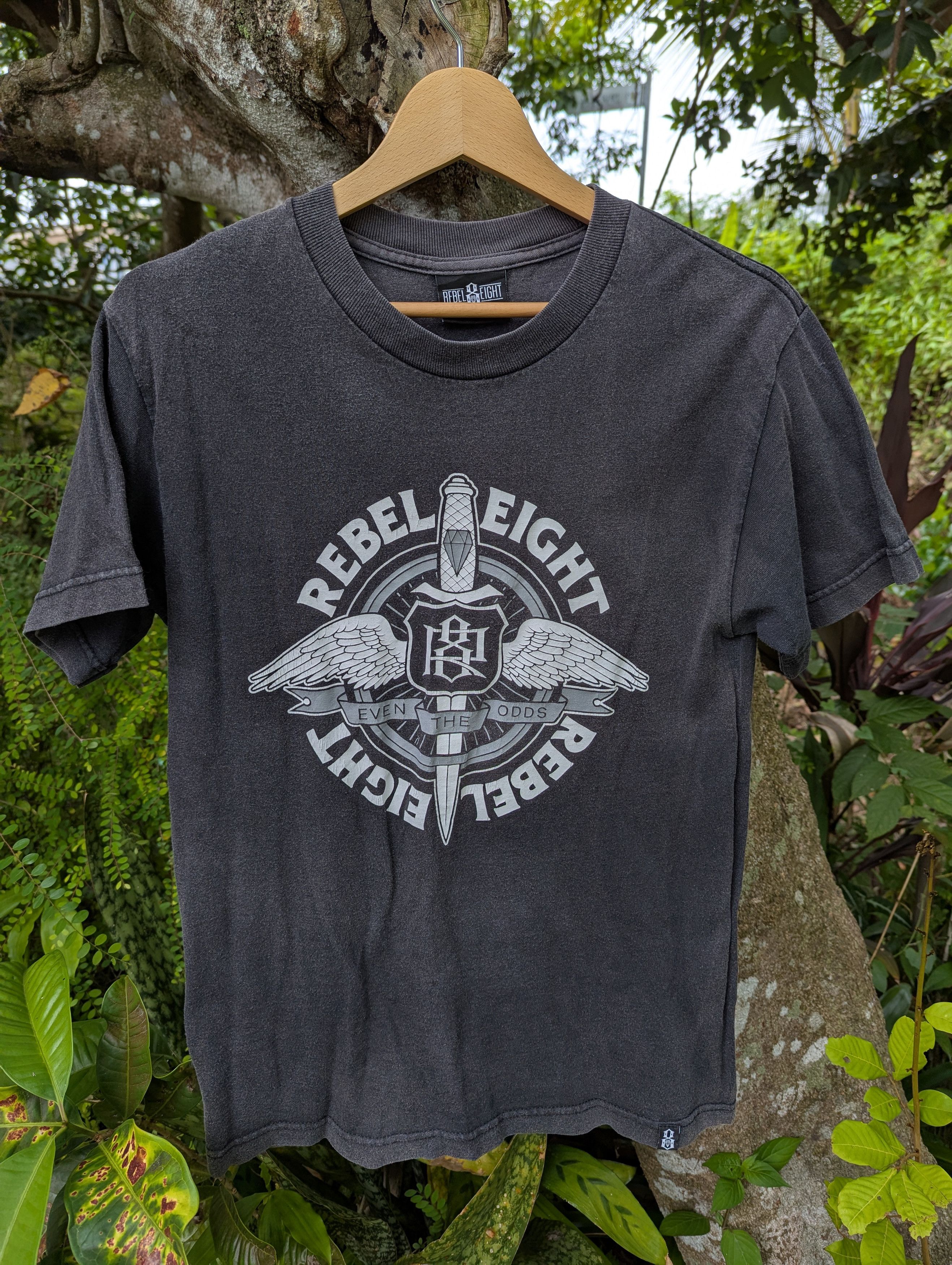 Rebel8 THRASHED REBEL8 TSHIRT SKATEBOARD Size US S / EU 44-46 / 1 - 1 Thumbnail