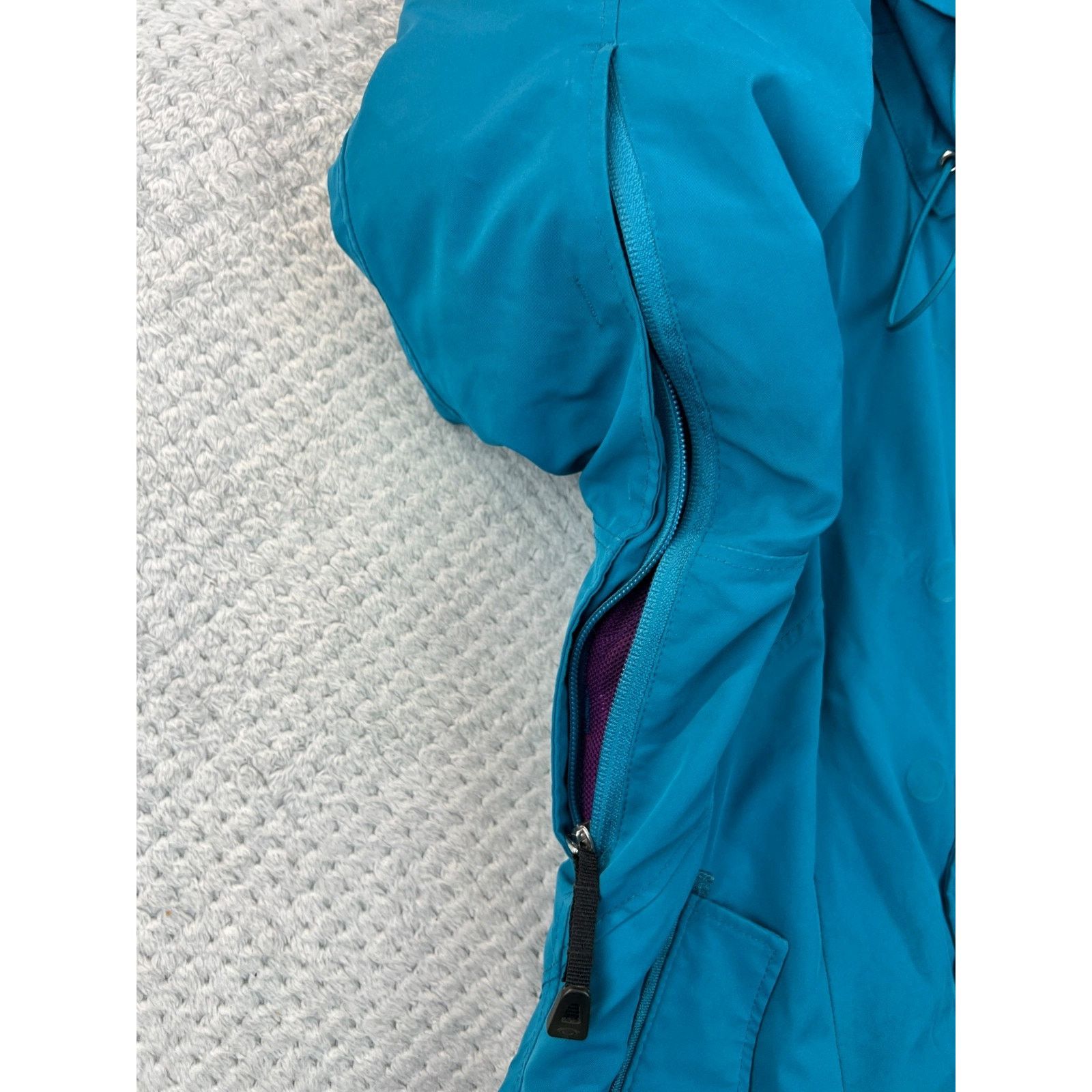 Oakley Vtg Oakley Mens Ski Snow Jacket Recco Avalanche Rescue Med Size M / US 6-8 / IT 42-44 - 21 Thumbnail