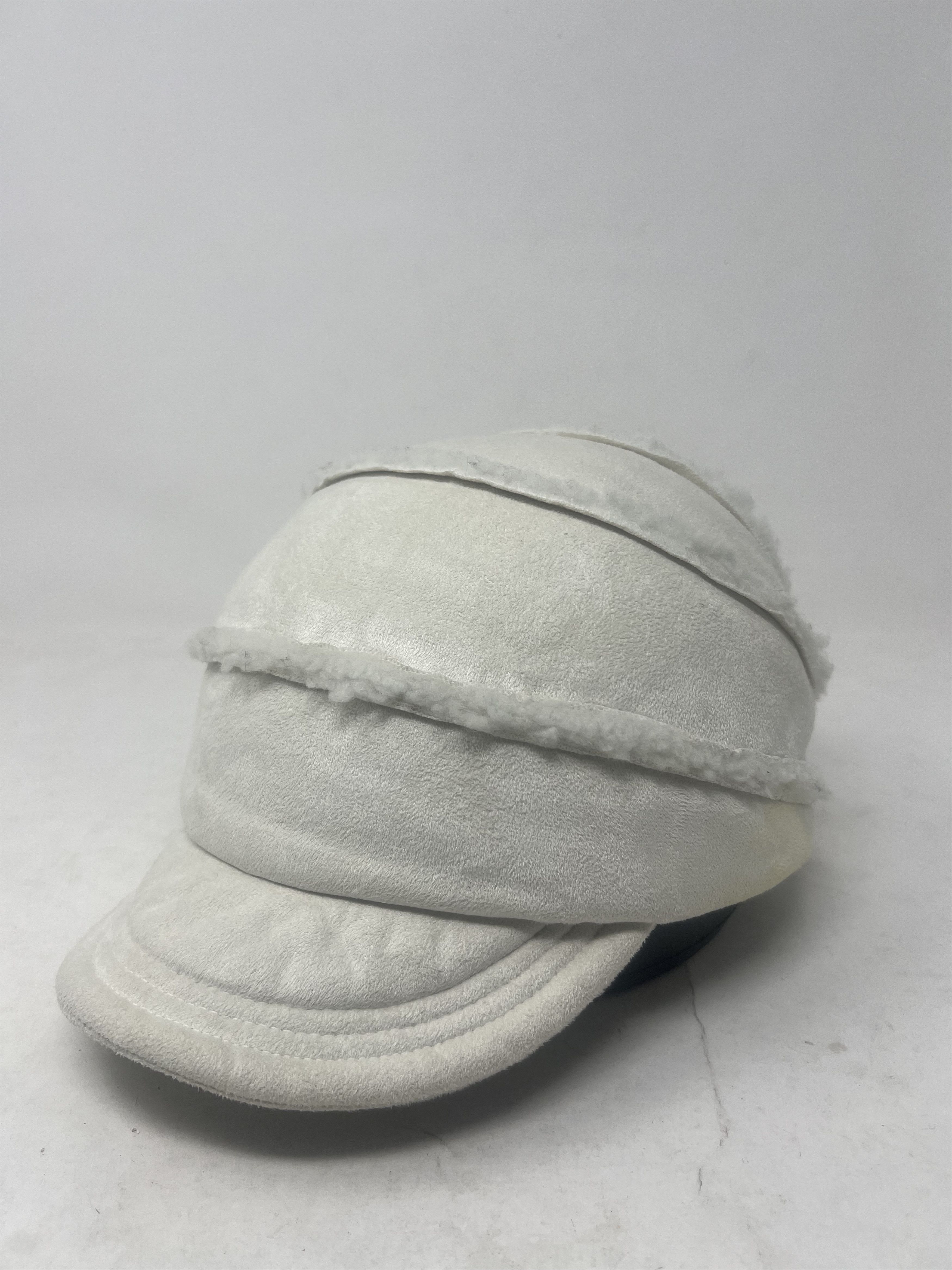Japanese Brand Comme Ca Ism Betmar Ivory Woll Sheepskin Hat Size ONE SIZE - 1 Thumbnail