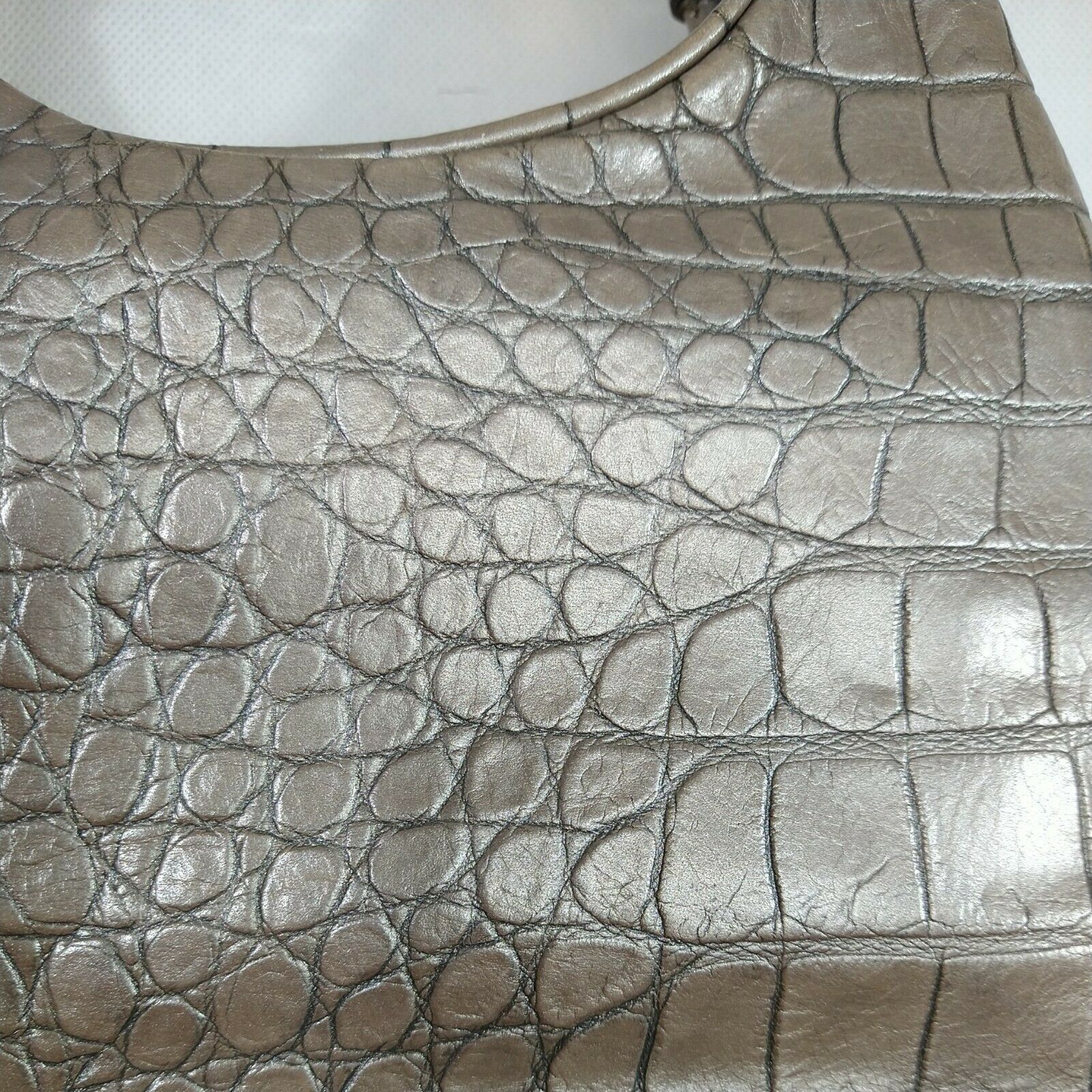 Donald Pliner Donald J Pliner Gray Croc Texture Chain Strap Zipper Closure Size ONE SIZE - 4 Thumbnail