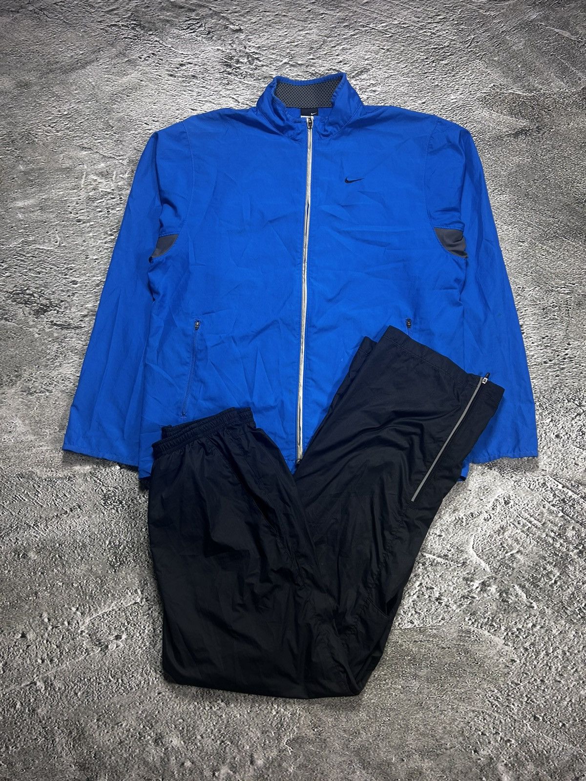 Nike × Vintage Nike vintage track suit blue black track pants windbreaker Size US M / EU 48-50 / 2 - 1 Thumbnail