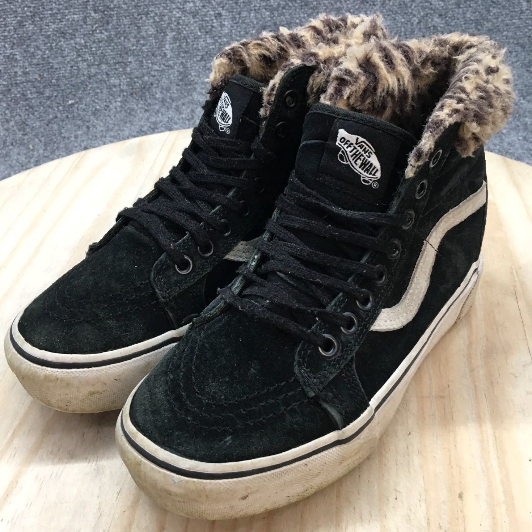 Vans Vans Off The Wall Shoes Mens 4 Womens 5.5 High Top Sneaker Black Shearling 721356 Size S / US 4 / IT 40 - 3 Thumbnail