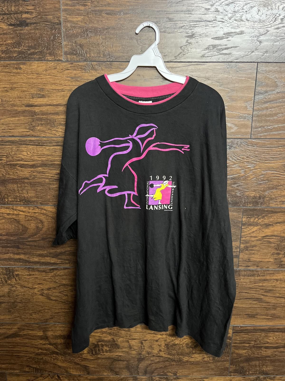 Designer VTG 1992 Women's Bowling Tournament T-shirt - Lansing Tee Size US XL / EU 56 / 4 - 1 Thumbnail