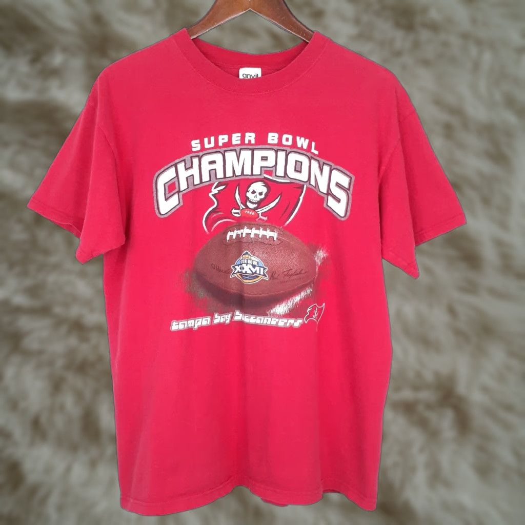 Anvil VINTAGE Tampa Bay Buccaneers Super Bowl Champs Short Sleeve T Shirt Fits Medium Size US M / EU 48-50 / 2 - 1 Thumbnail