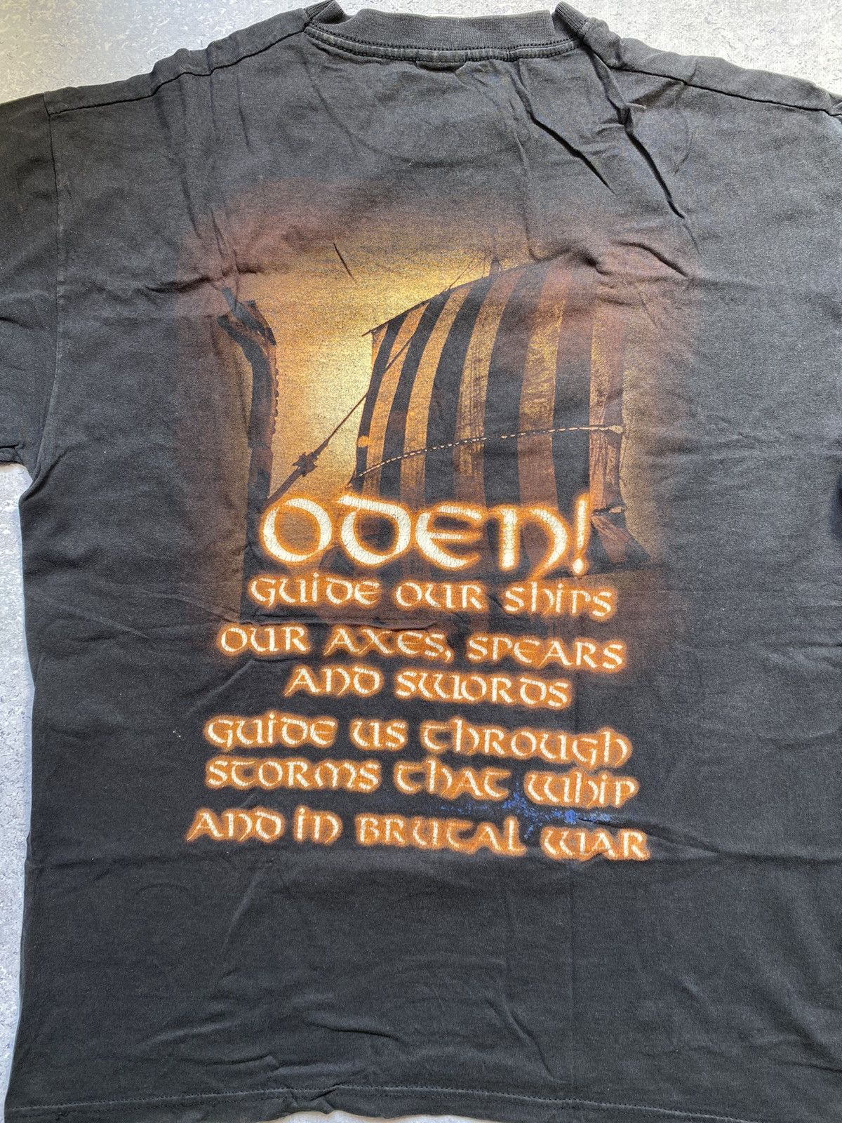 Band Tees Vintage Amon Amarth Black Rock Tees Size US L / EU 52-54 / 3 - 12 Thumbnail