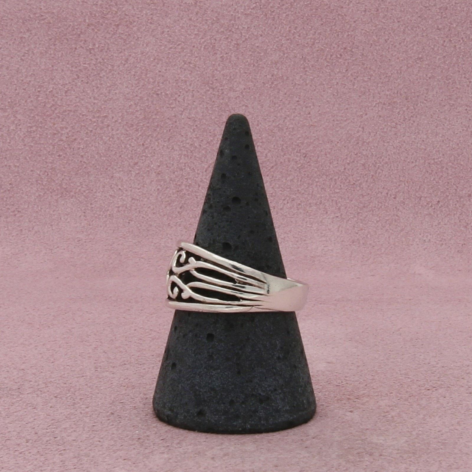 Sterling Silver sterling silver scroll band ring size 9.5 Size ONE SIZE - 4 Thumbnail