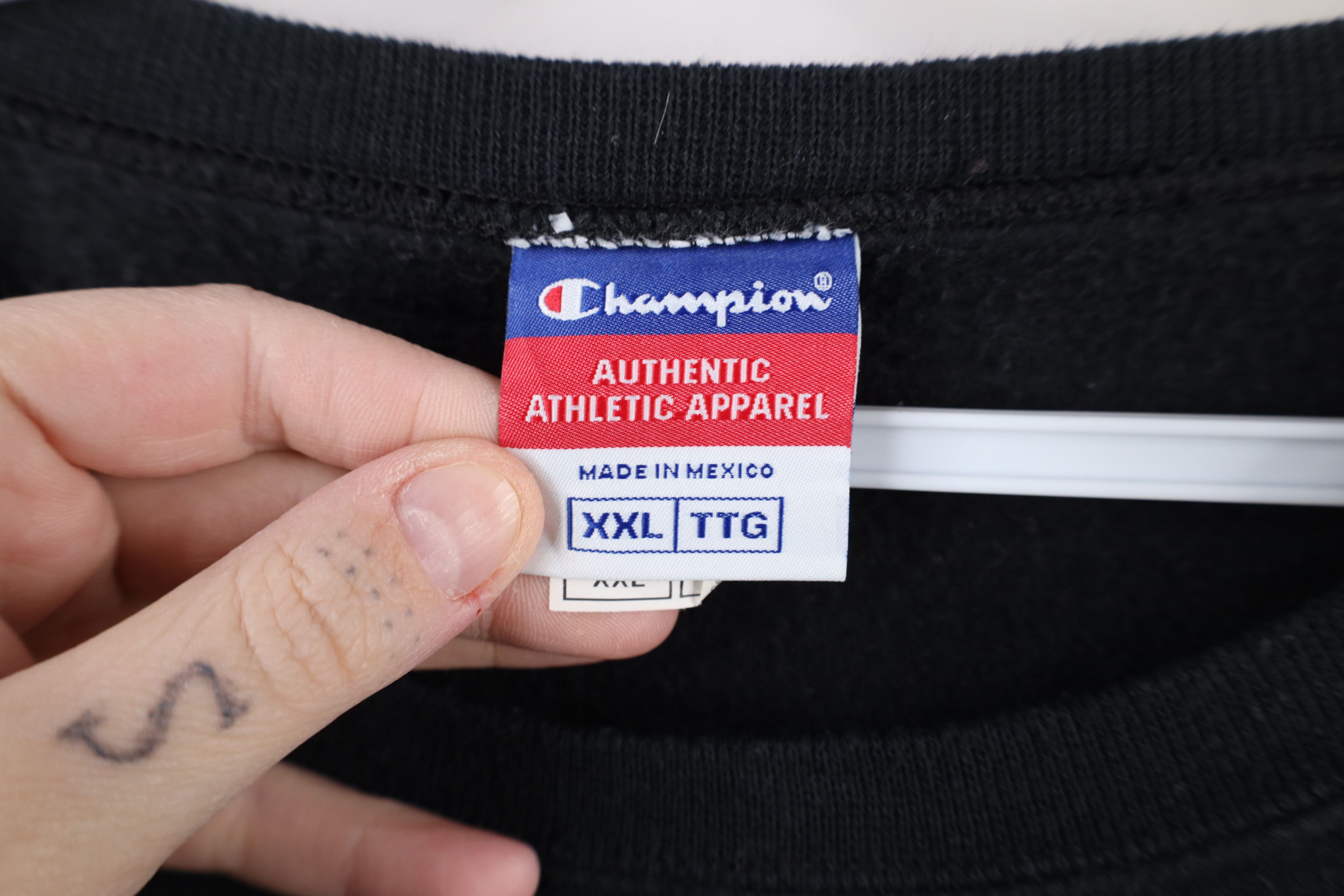 Champion × Vintage Vintage 90s Champion Spell Out Crewneck Sweatshirt Black Size US XXL / EU 58 / 5 - 9 Thumbnail