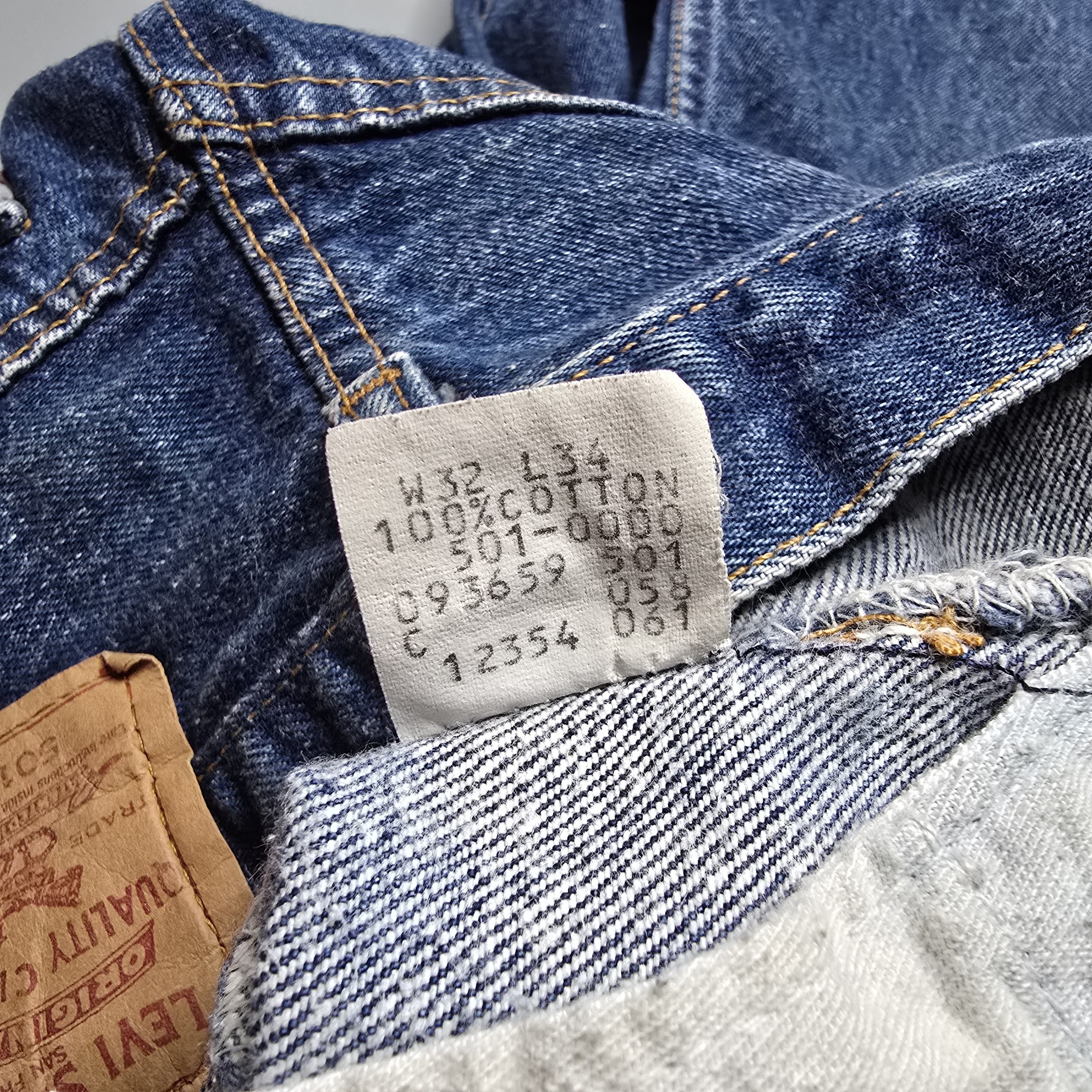 Levi's Levis - True Vintage 1988 501xx Made in USA Jeans Size US 30 / EU 46 - 9 Thumbnail