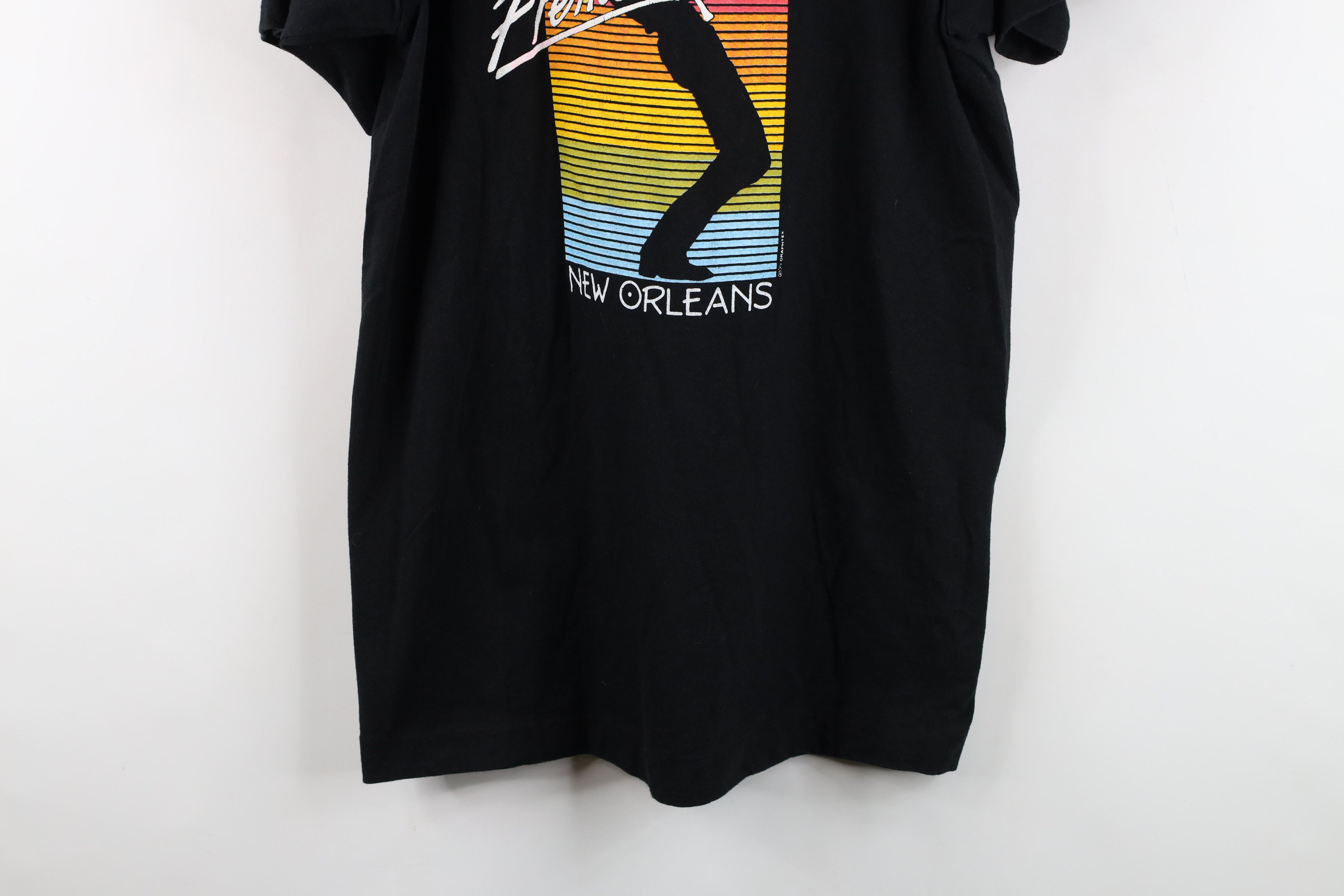 Vintage Vintage 90s Streetwear French Quarter Jazz T-Shirt USA Size US L / EU 52-54 / 3 - 3 Thumbnail