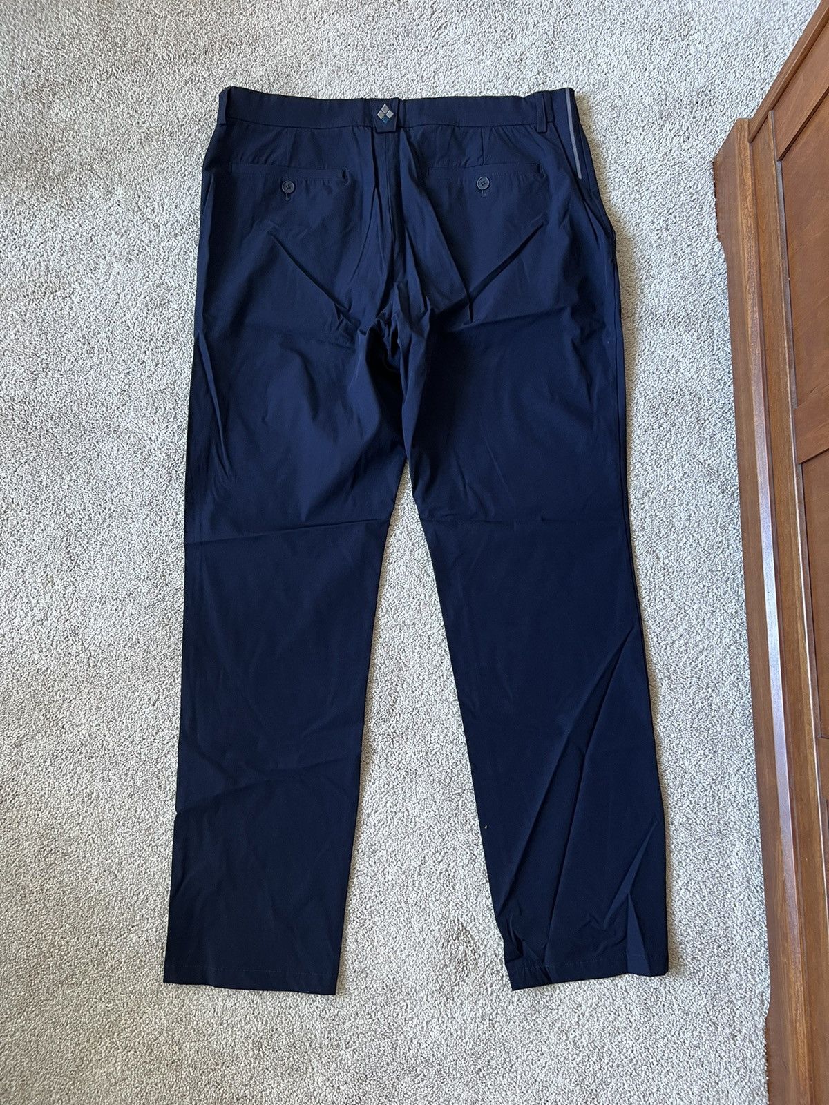 Montbell 2000s MONTBELL UTILITY CARGO VINTAGE PARACHUTE PANTS Size US 32 / EU 48 - 4 Thumbnail