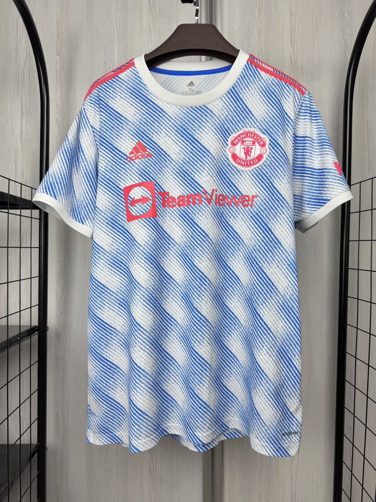 Adidas ADIDAS MANCHESTER UNITED 2021 2022 AWAY SHIRT FOOTBALL JERSY Size US XL / EU 56 / 4 - 2 Thumbnail