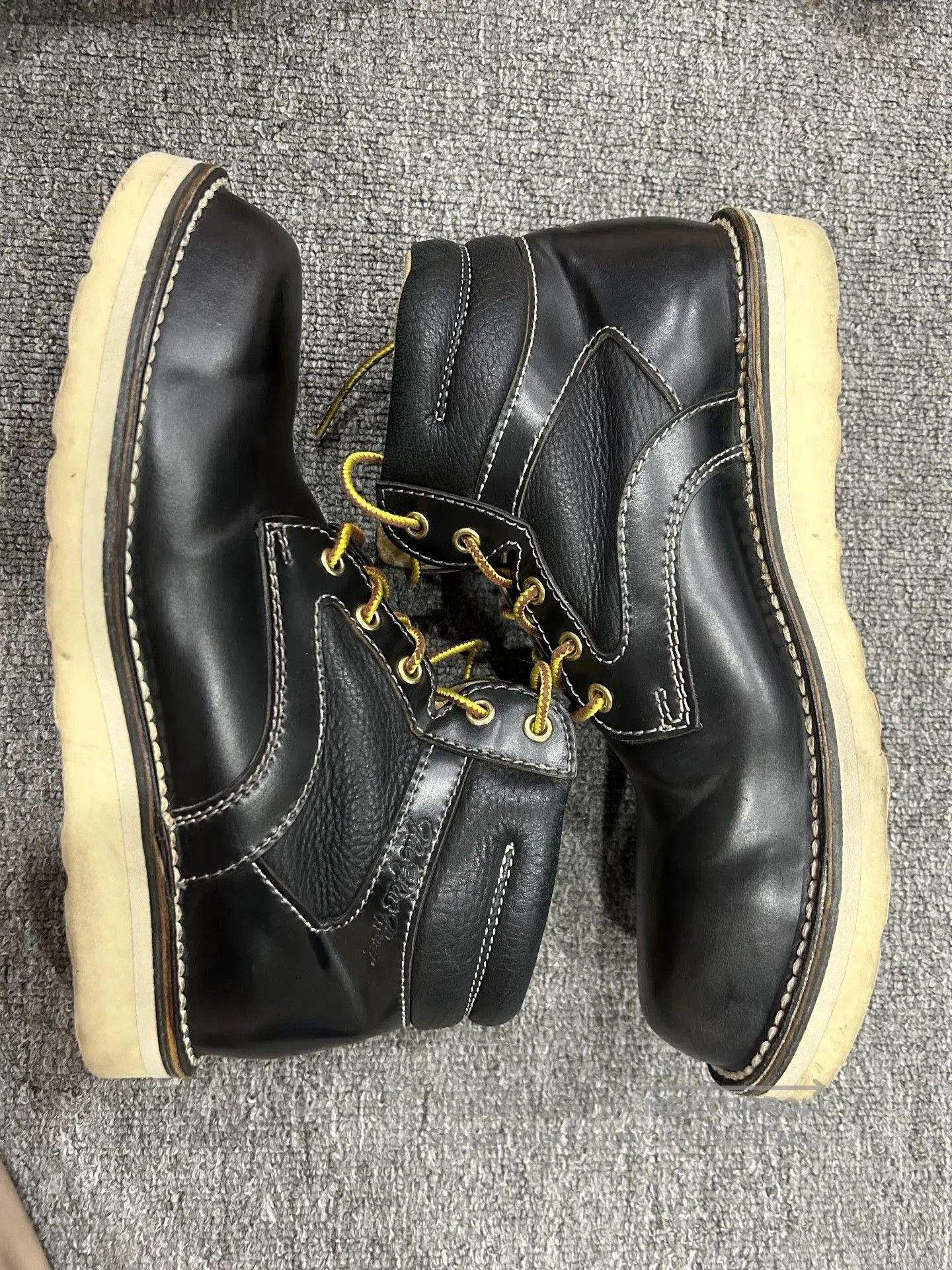 Vintage Black Leather Lace. Size US 7 / EU 40 - 2 Thumbnail