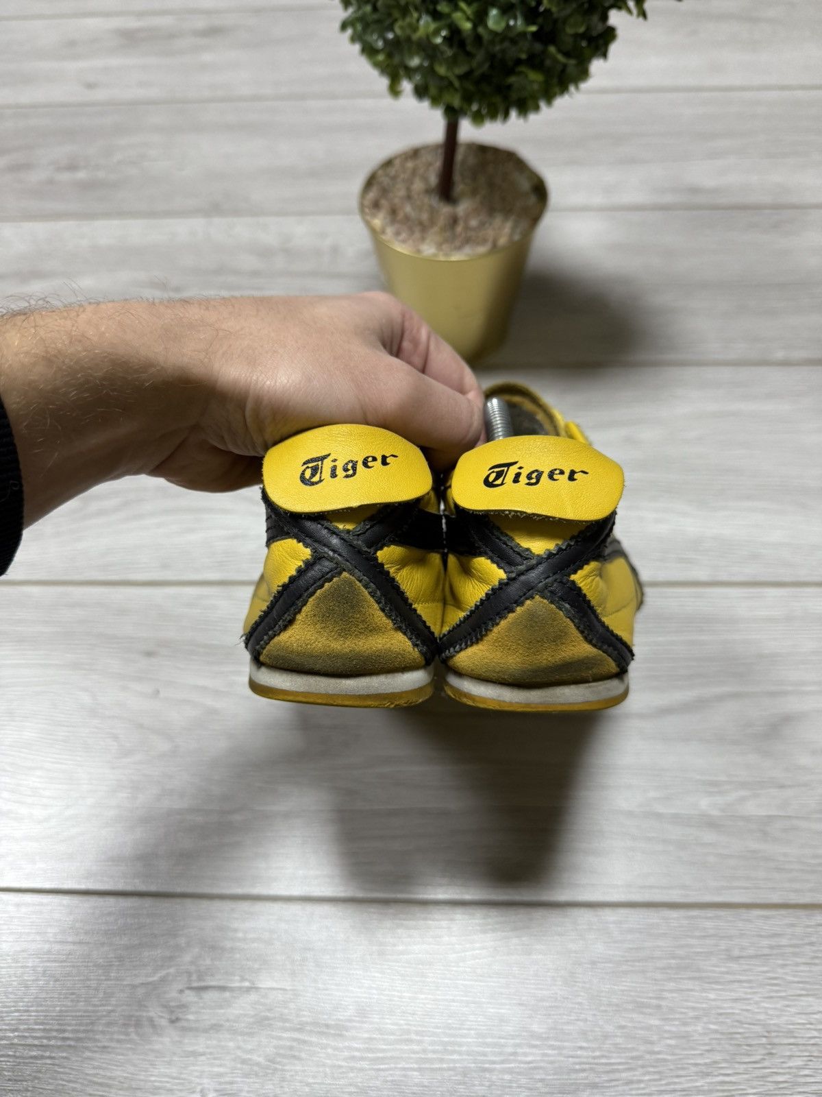 Asics ASICS Onitsuka Tiger Kill Bill icon yellow vintage sneakers Size US 11 / EU 44 - 7 Thumbnail