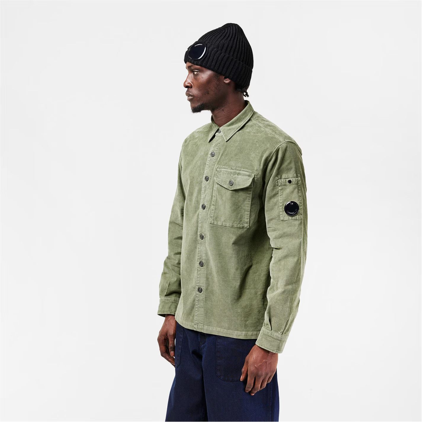C.P. Company o1g2r1mq0426 Lens Single Pocket Corduroy Shirt in Green Size US S / EU 44-46 / 1 - 3 Thumbnail