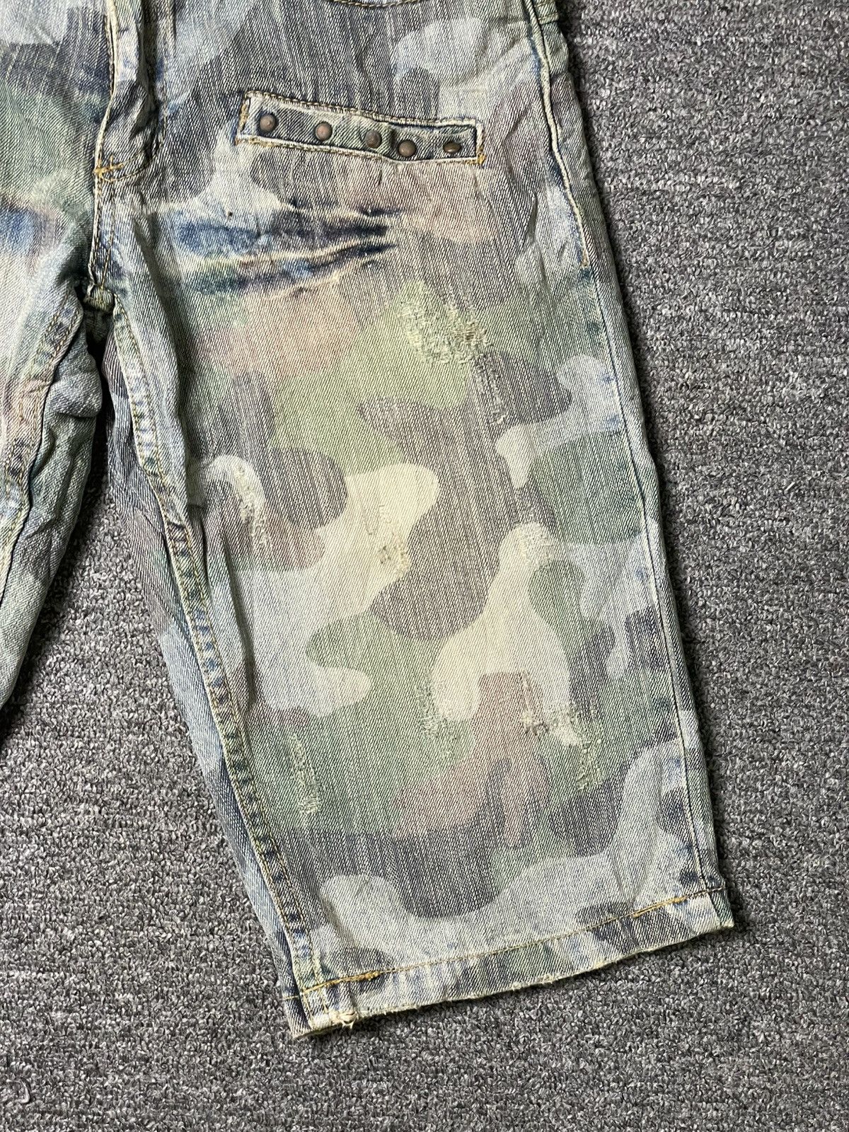 Japanese Brand × Vintage Vintage CRAZY LEOPARD Denim Shorts (95) Size US 28 / EU 44 - 4 Thumbnail