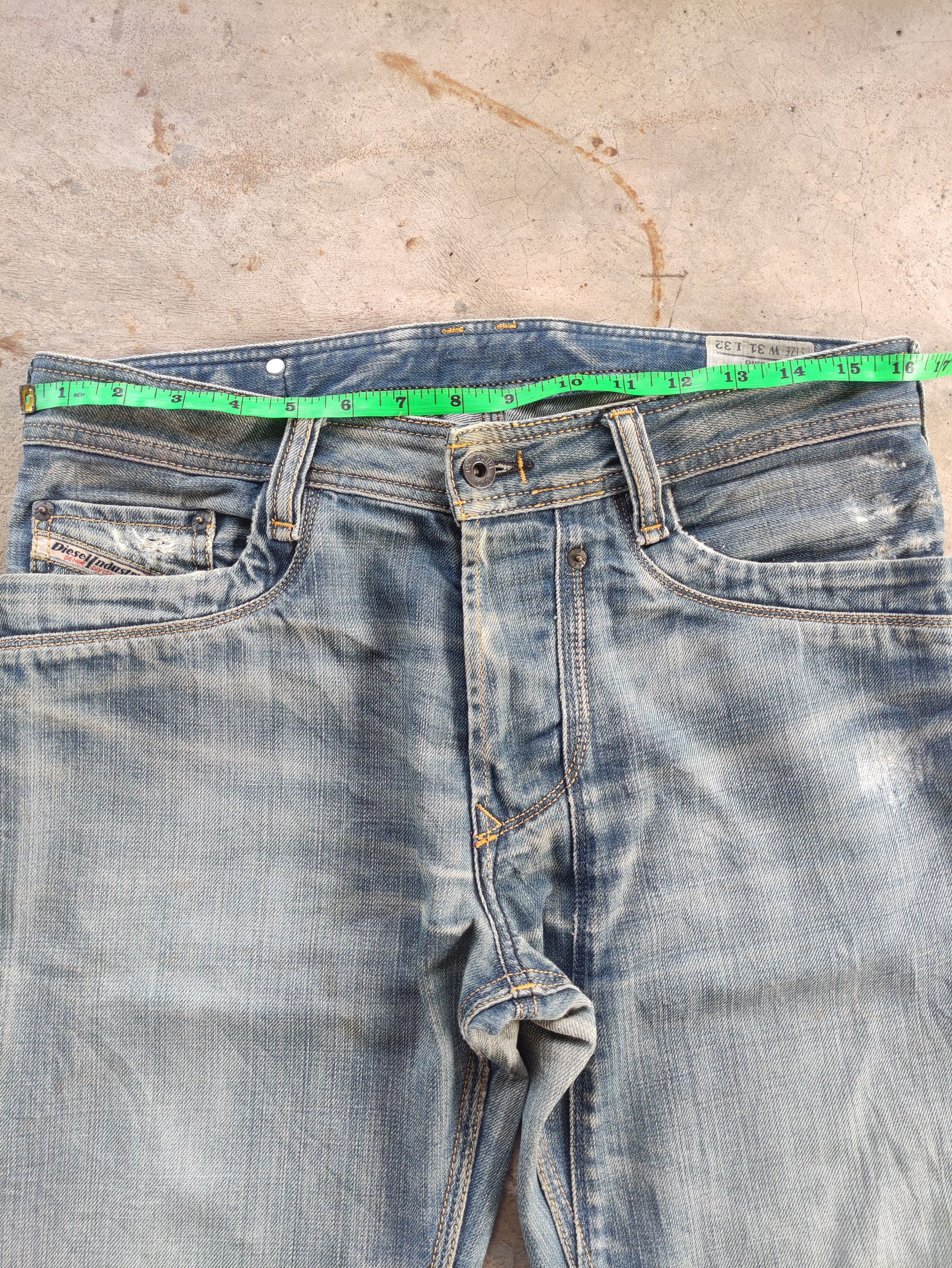 Diesel Vintage Diesel Timmen Button Jean Distressed Faded Size US 33 - 8 Thumbnail