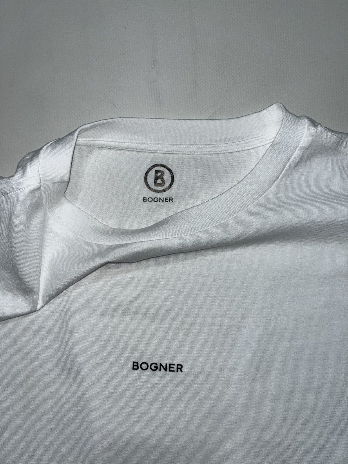 Bogner 90’s Bogner central logo boxy fit t-shirt Size US S / EU 44-46 / 1 - 3 Thumbnail