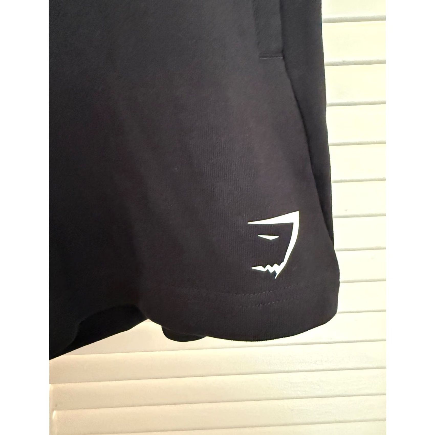 Gymshark Gymshark Black React 5" Shorts Pocket Lounge Athleisure Hidden Drawstring Men L Size US 33 - 5 Thumbnail