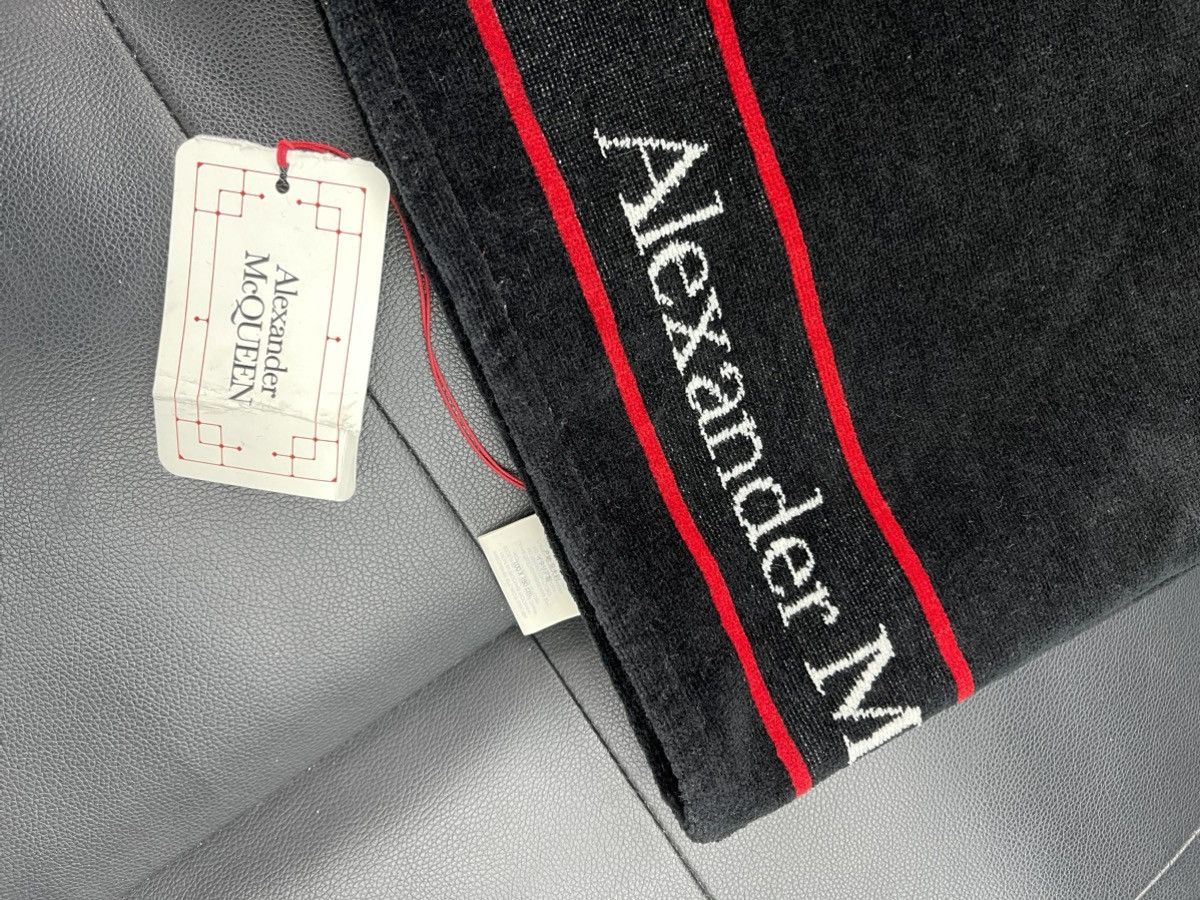 Alexander McQueen Alexander McQueen Selvedge Cotton Beach Towel Size ONE SIZE - 3 Thumbnail