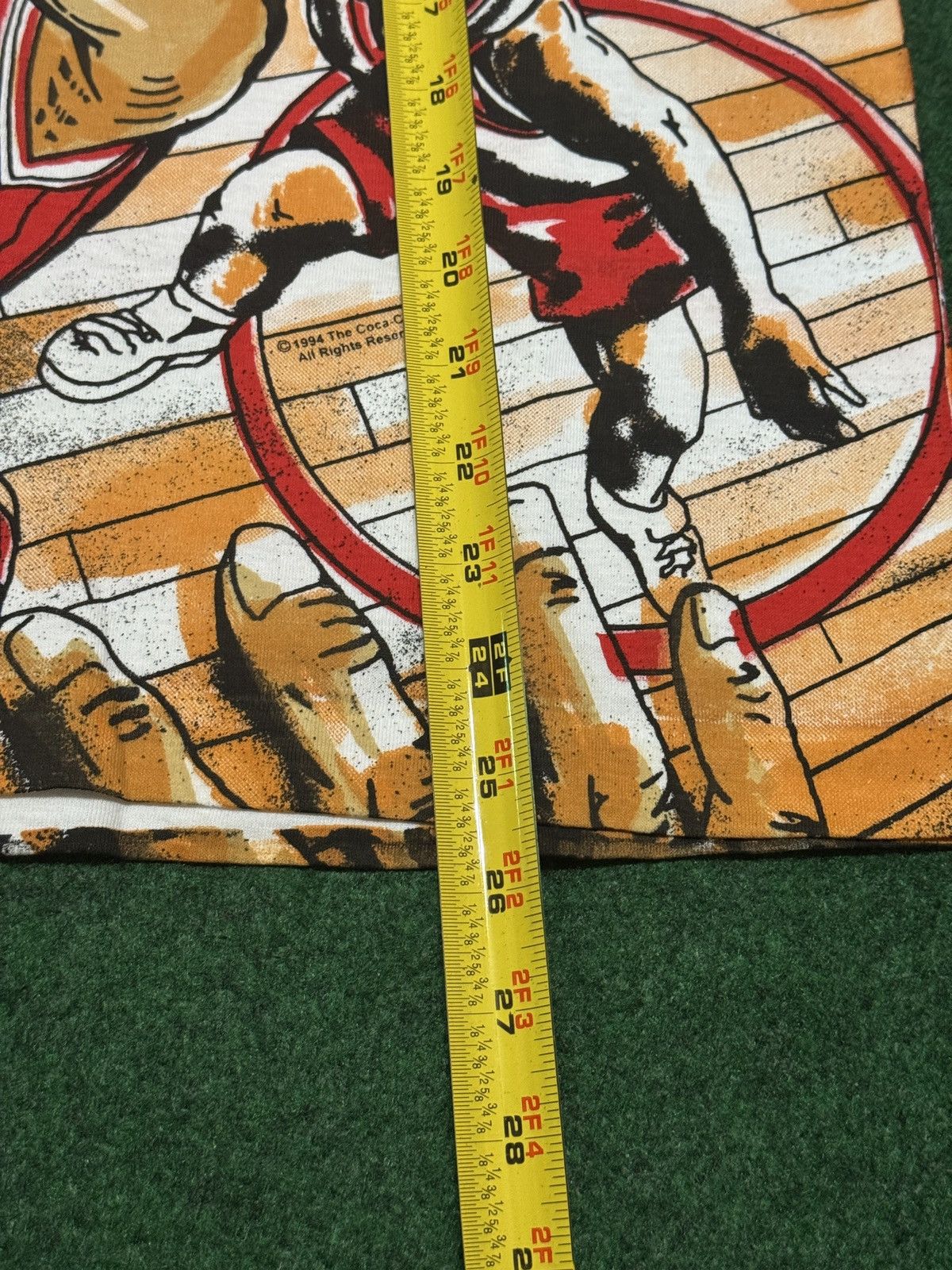 Coca Cola Vintage 90s Coca Cola Coke Basketball AOP RARE Med T Shirt Size US M / EU 48-50 / 2 - 6 Thumbnail