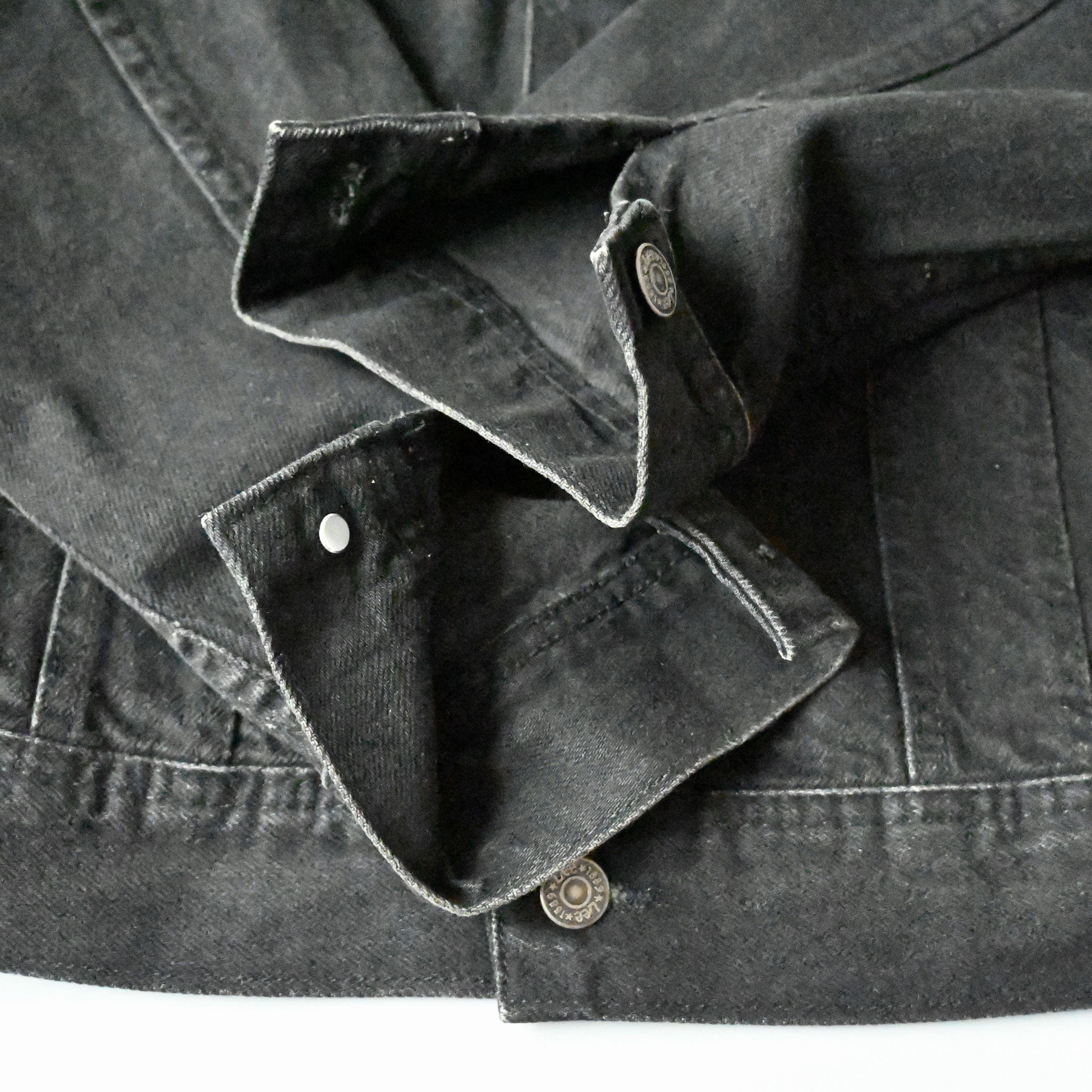 Disney Vtg Lee x Beauty and the Beast black denim trucker jacket Size US S / EU 44-46 / 1 - 13 Thumbnail