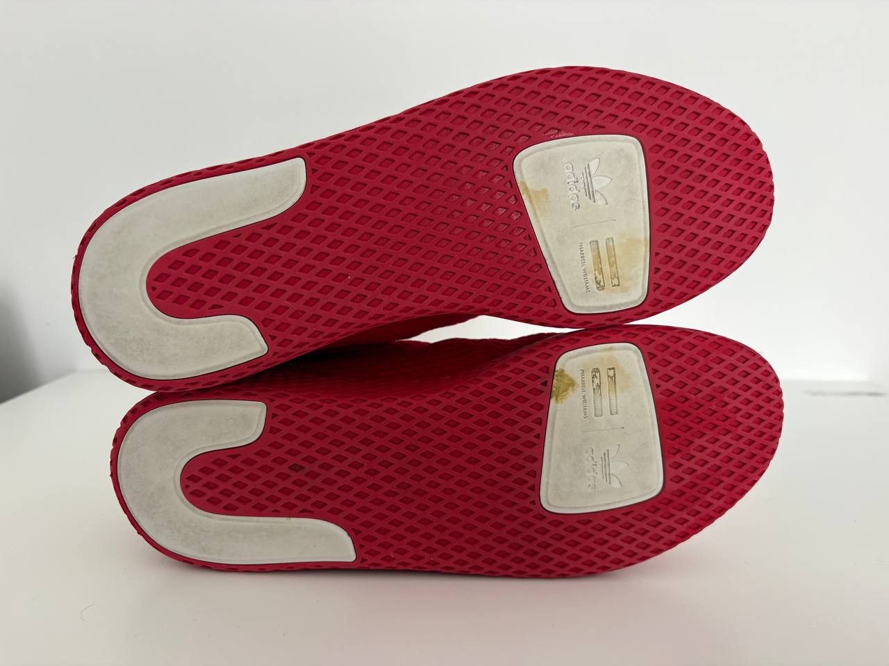 Adidas × Pharrell Adidas Pharrell Tennis HU Solid Scarlet Size US 8.5 / EU 41-42 - 5 Thumbnail