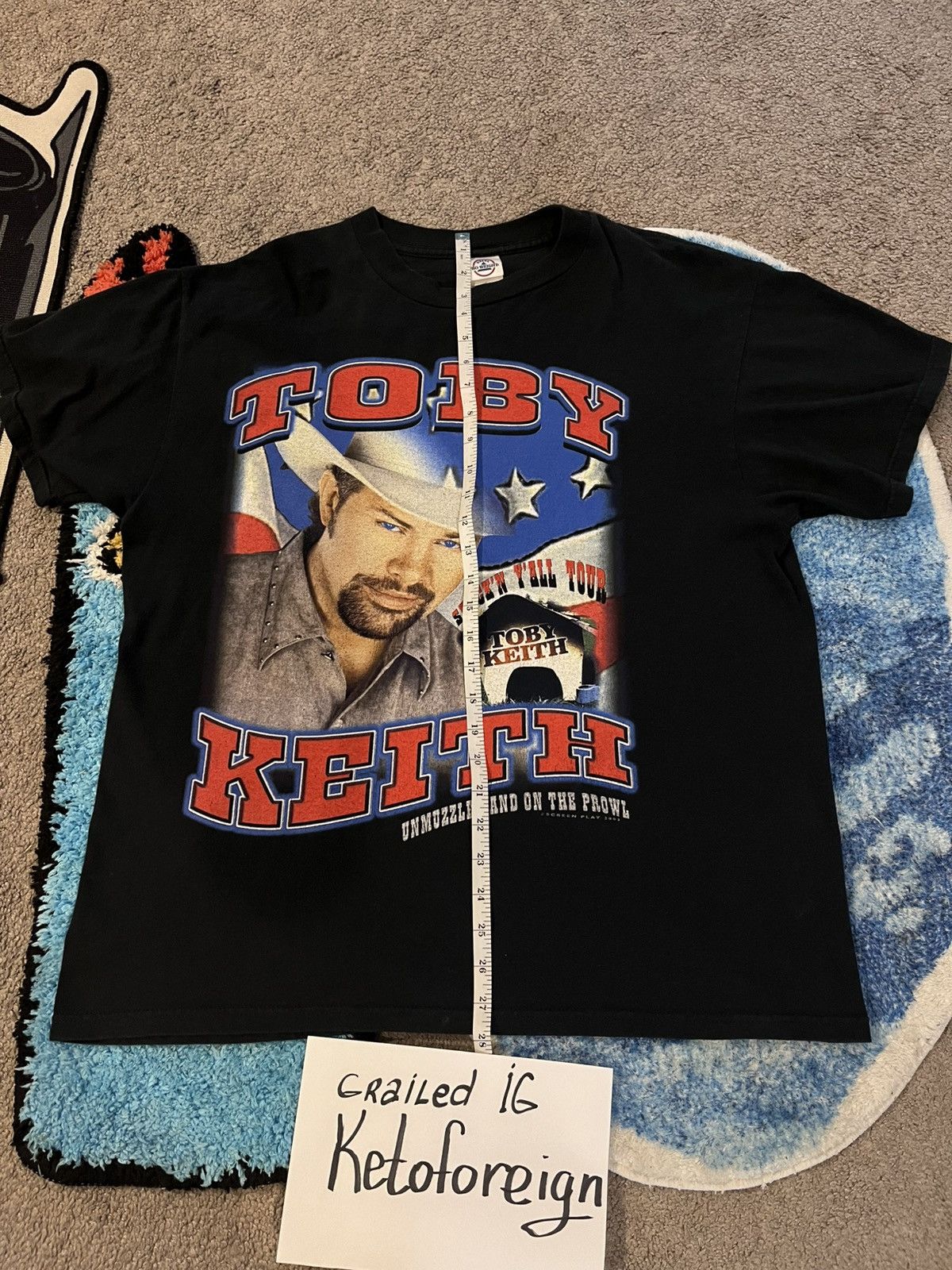 Vintage Vintage Toby Keith Tour tee 2003 measurements in pictures Size US L / EU 52-54 / 3 - 3 Thumbnail