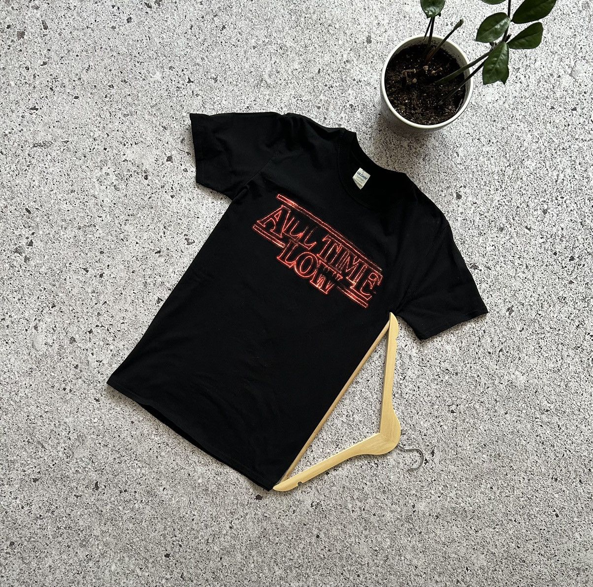 Band Tees Rare All Time Low Band Retro Rock Music T-Shirt Y2K HYPE Size US M / EU 48-50 / 2 - 1 Thumbnail