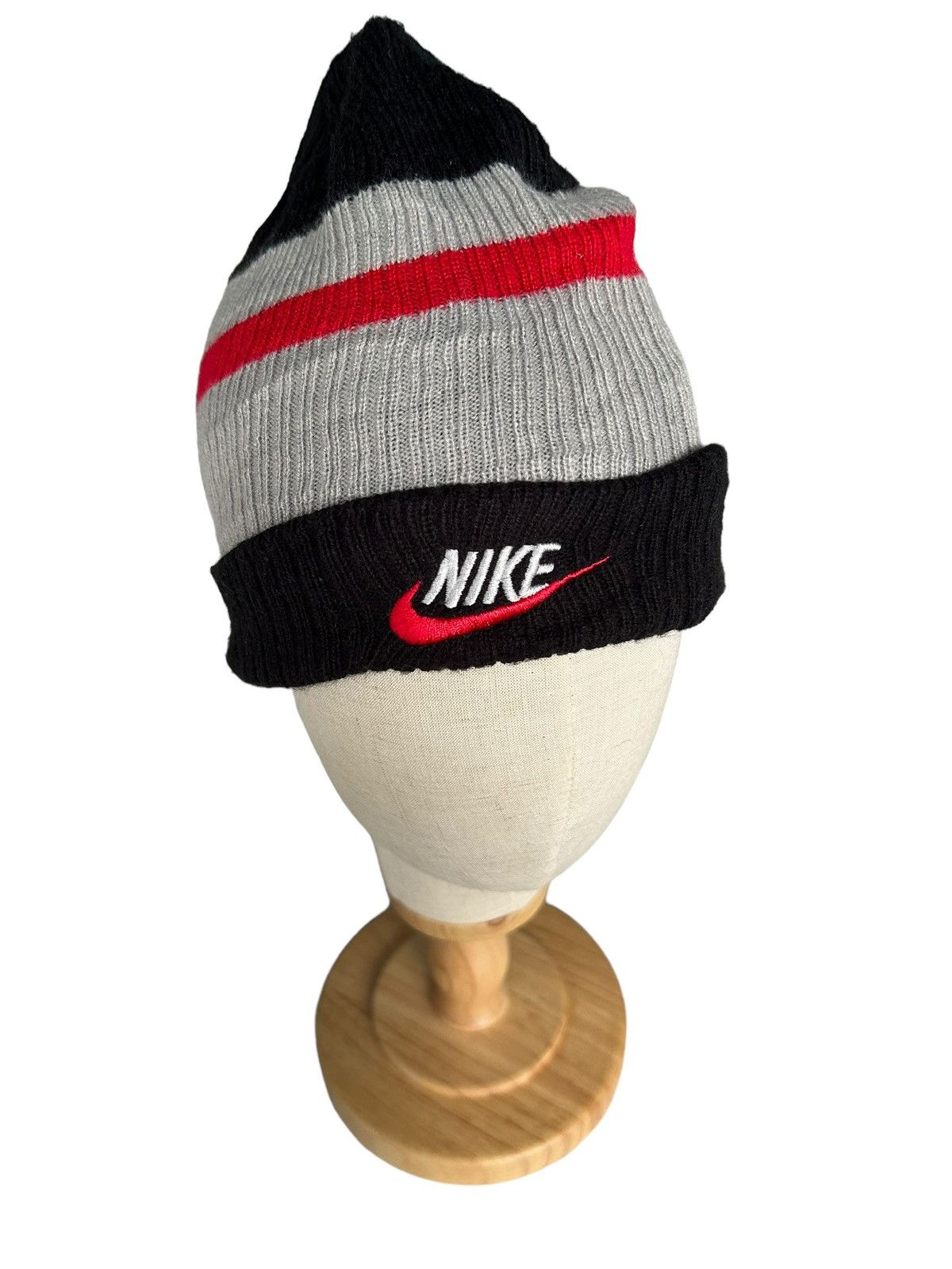 Nike Nike stripe Beanie Hats🔥 Size ONE SIZE - 3 Thumbnail