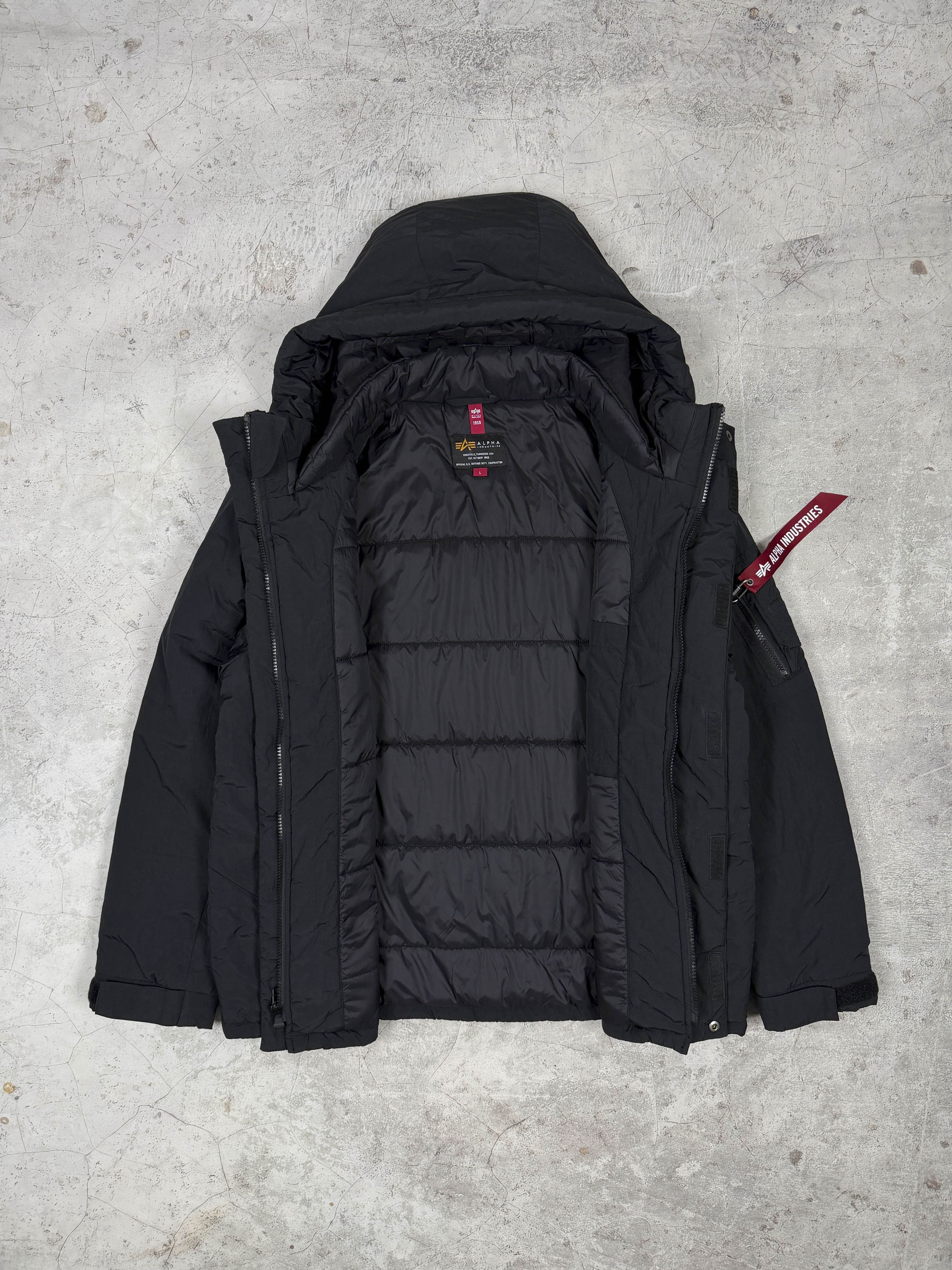 Alpha Industries Alpha Industries puffer jacket Size US L / EU 52-54 / 3 - 2 Thumbnail