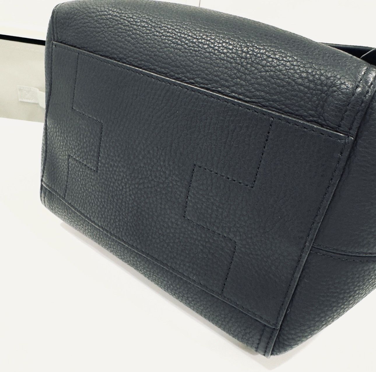 Tory Burch Tory Burch Half-Moon Satchel Satchel Crossbody Bag Size ONE SIZE - 6 Thumbnail