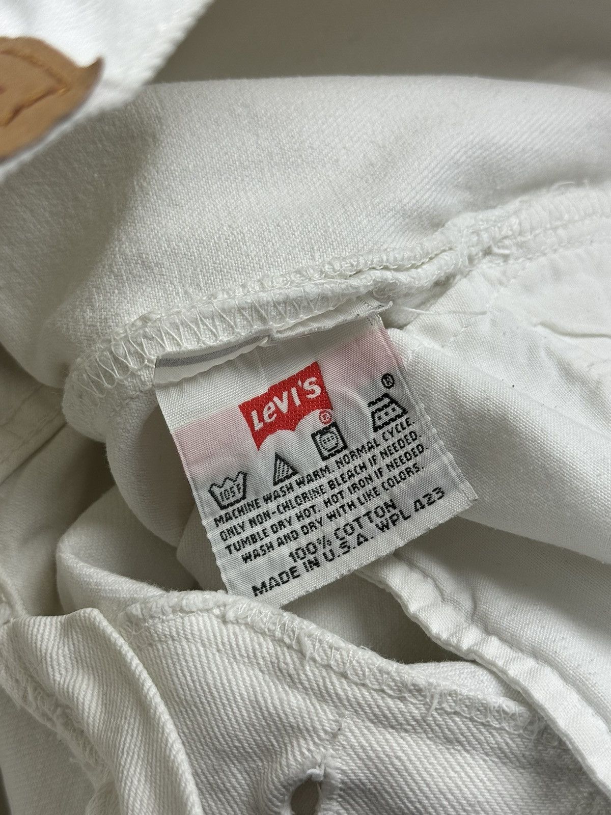 Levi's 1990’s Vintage Levi’s 501 White Jeans Made in USA Size US 35 - 12 Thumbnail