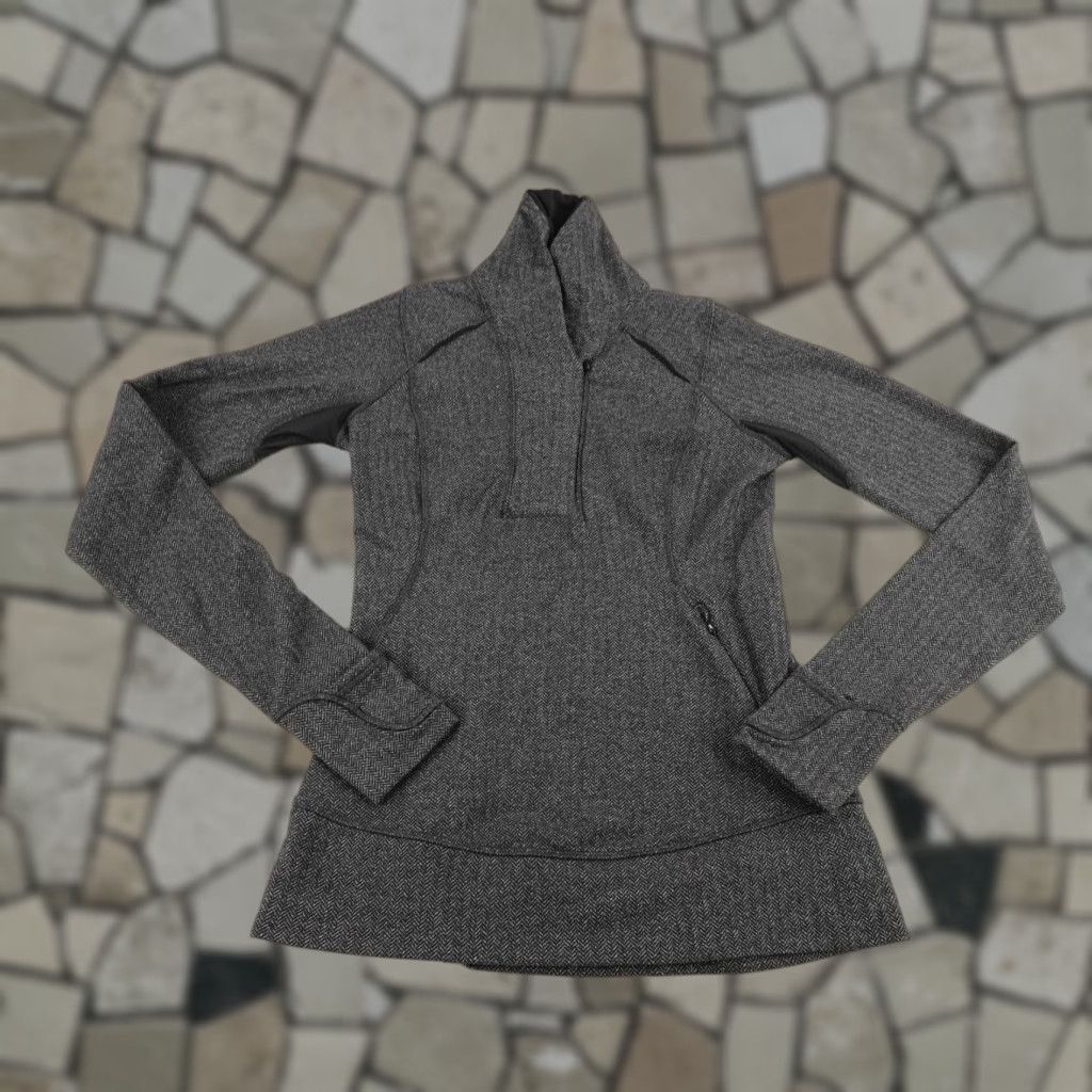 Lululemon Lululemon Jacket Womens 4 Think Fast Pullover Herringbone 1/4 Zip Gray, Activewear, Casual, Travel, Athleisure, Outdoor, Sports Size S / US 4 / IT 40 - 1 Thumbnail