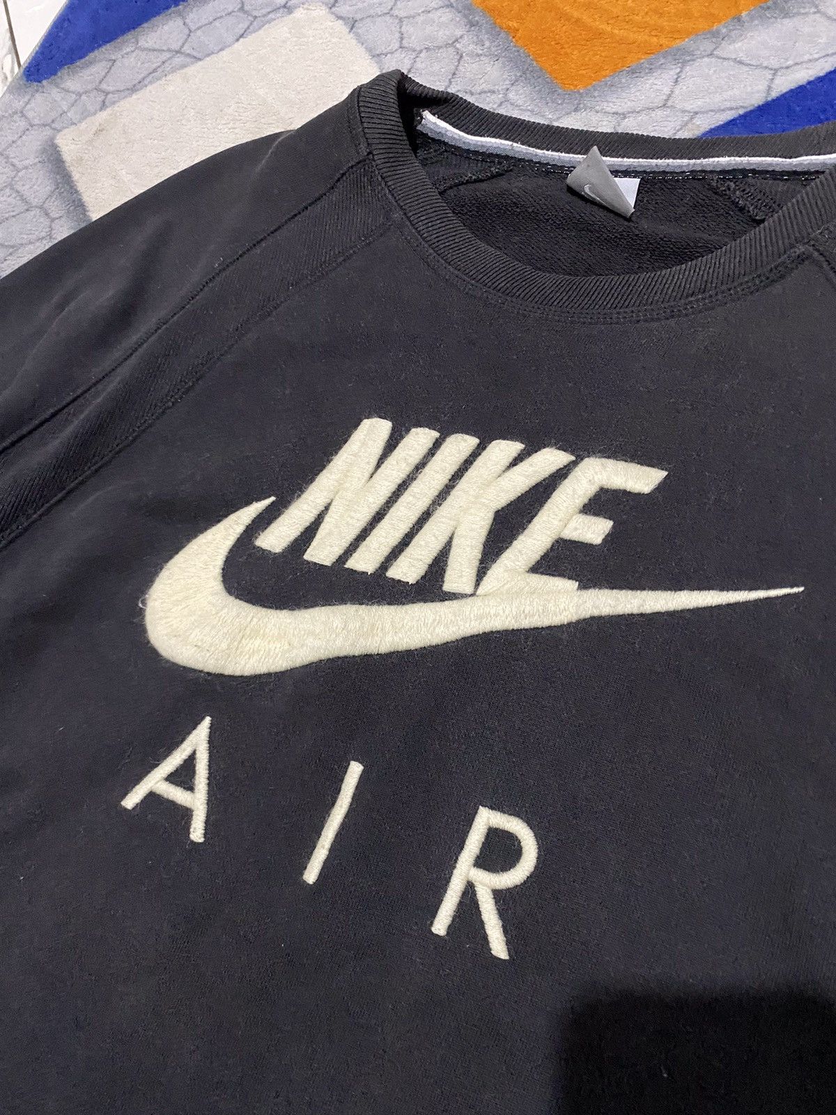 Nike × Vintage 💸NEED GONE💸Vintage y2k nike air sweatshirt black boxy fit Size US XL / EU 56 / 4 - 3 Thumbnail