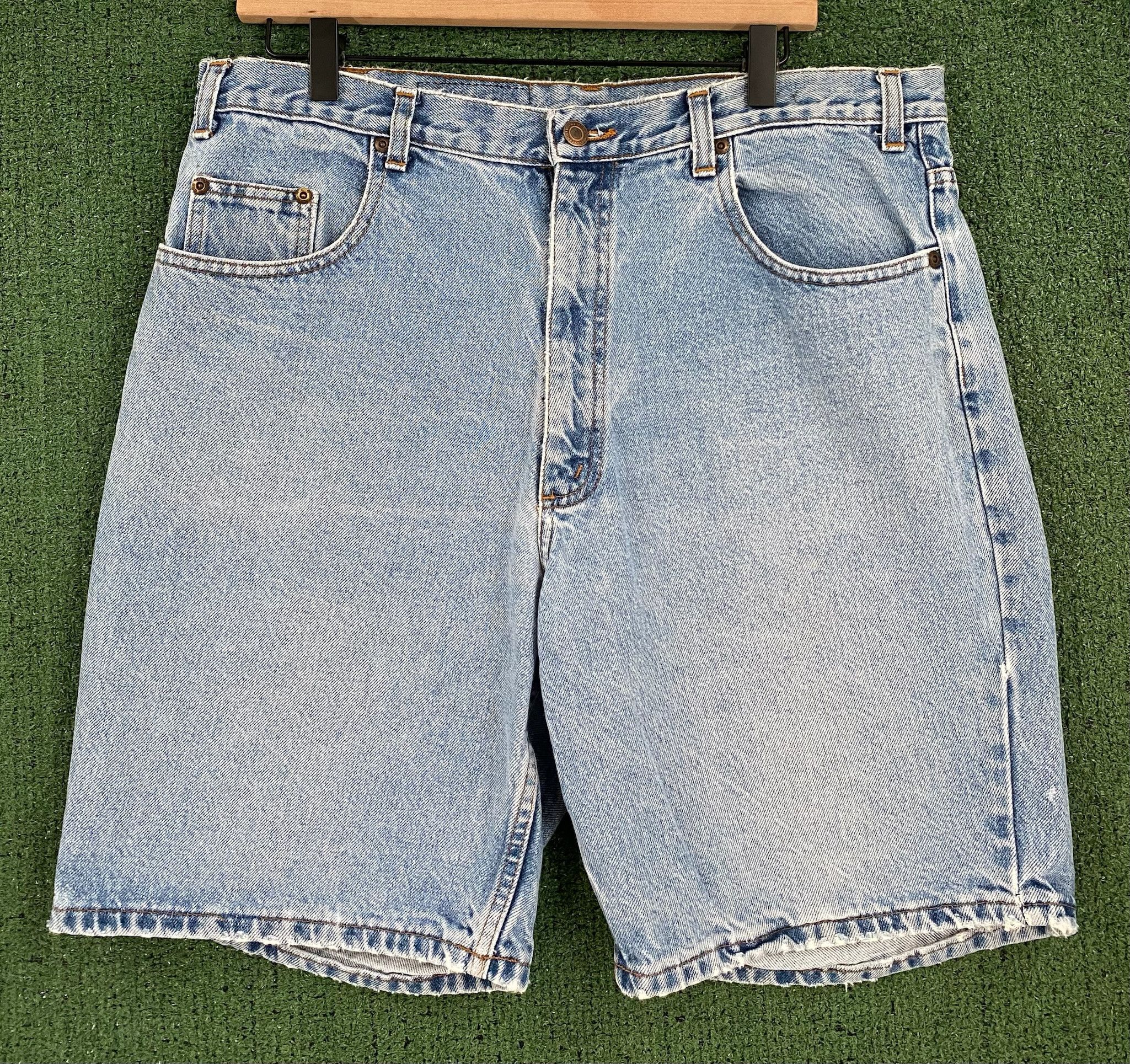 Vintage 90’s Light Wash Denim Jean Shorts Jorts Men’s Size 34 Size US 34 / EU 50 - 1 Thumbnail