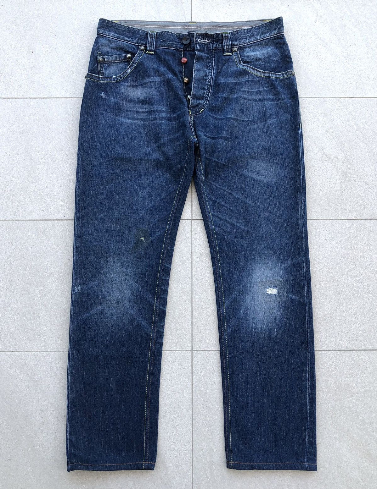 Hugo Boss Hugo Boss Straight Cut Denim Pants Size US 34 / EU 50 - 1 Thumbnail