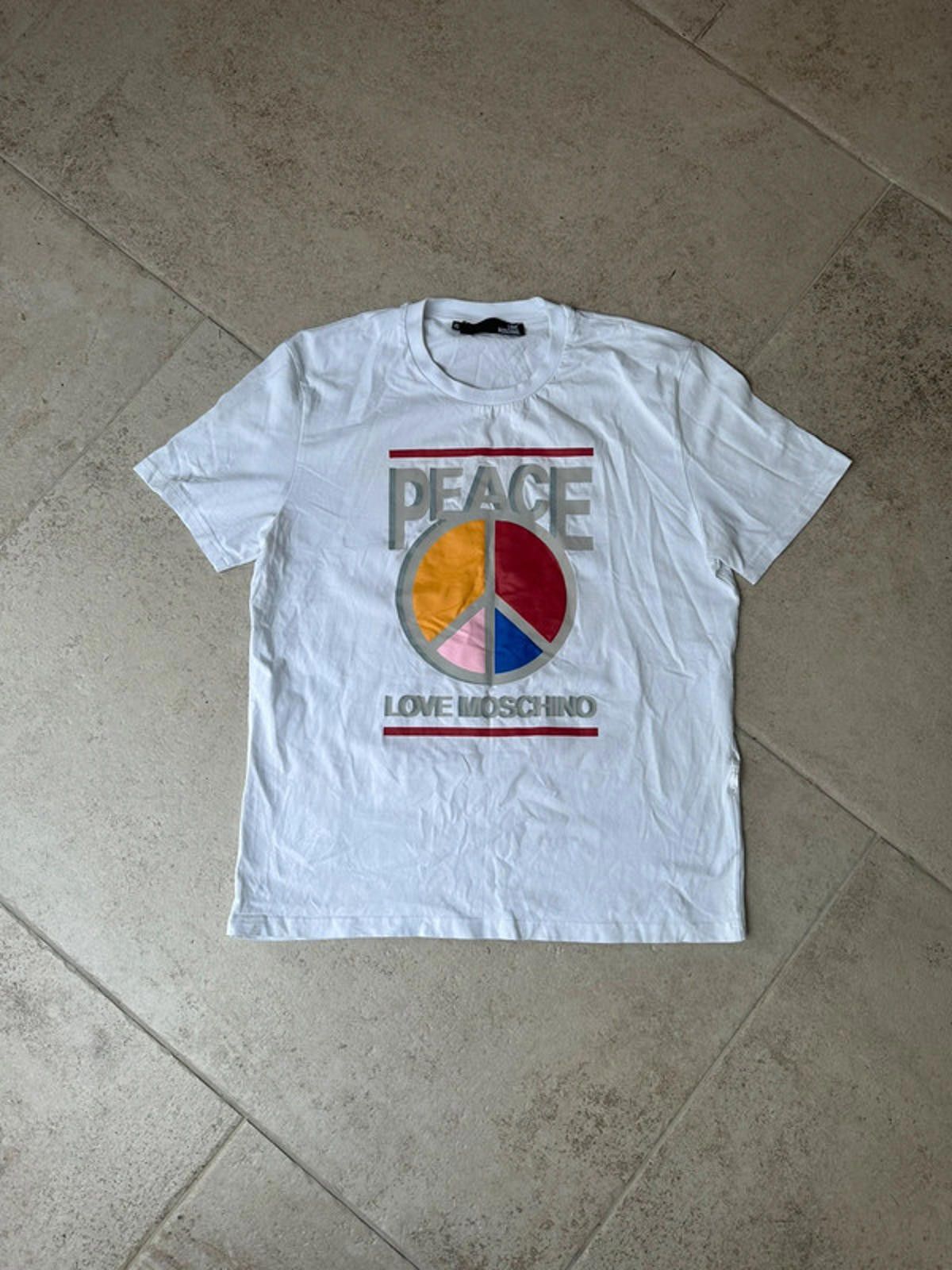 Moschino Love Moschino 'Peace' Tshirt Size US XL / EU 56 / 4 - 1 Thumbnail