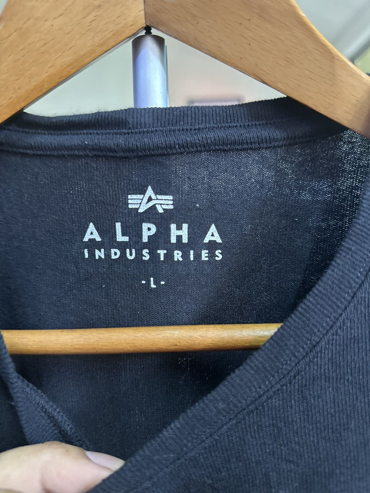 Alpha Industries Vintage alpha industries tshirt Size US L / EU 52-54 / 3 - 3 Thumbnail