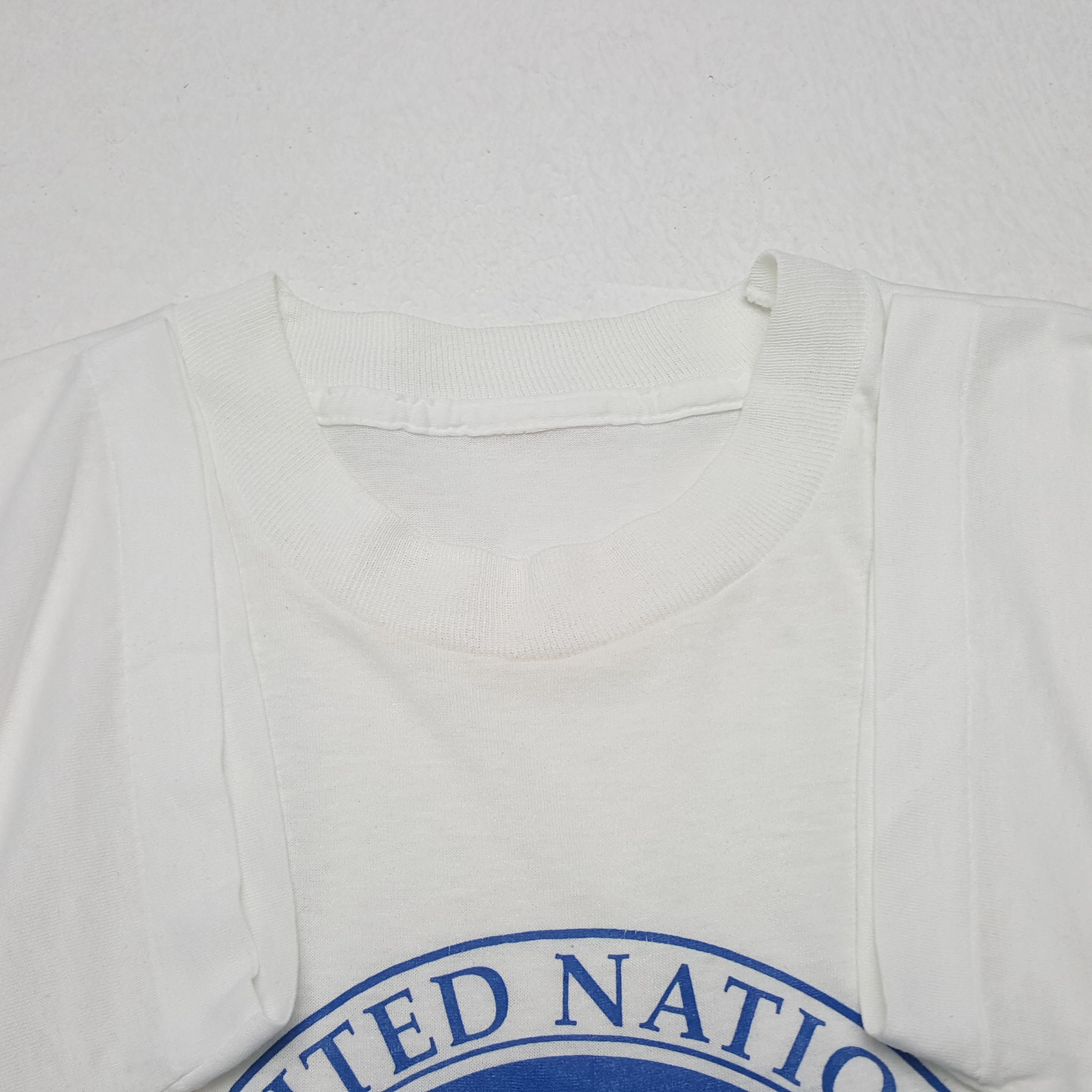 Vintage Vintage United National American Style Logo Tshirt Size US M / EU 48-50 / 2 - 4 Thumbnail