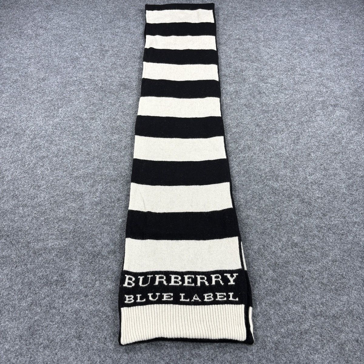 Burberry × Vintage Burberry Scarf # D715 # Muffler # Neckwear # Blue Label Size ONE SIZE - 3 Thumbnail