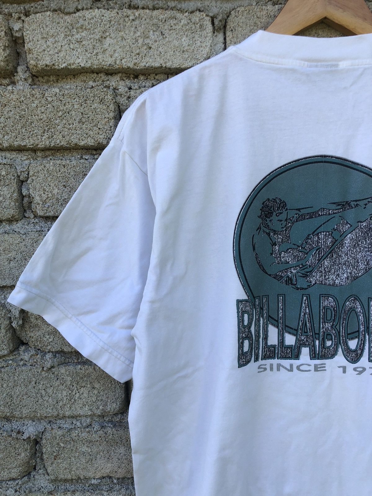 Billabong Vintage Y2K Billabong Surfing Backhit Tshirt Size US L / EU 52-54 / 3 - 6 Thumbnail