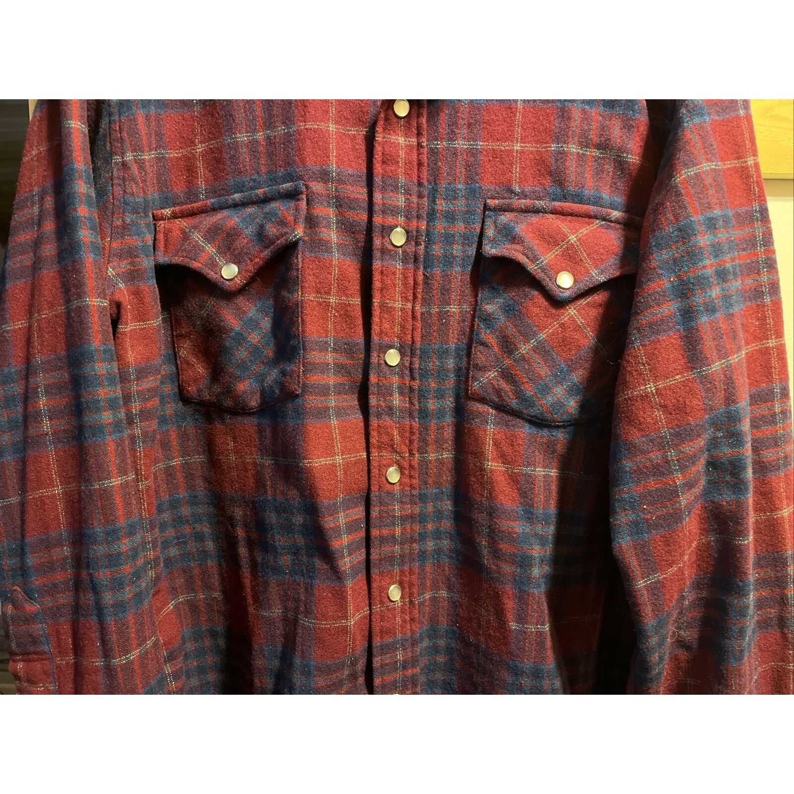 Pendleton Pendleton High Grade Men’s M Red Plaid Pearl Snap Wool Shirt Size US M / EU 48-50 / 2 - 6 Thumbnail