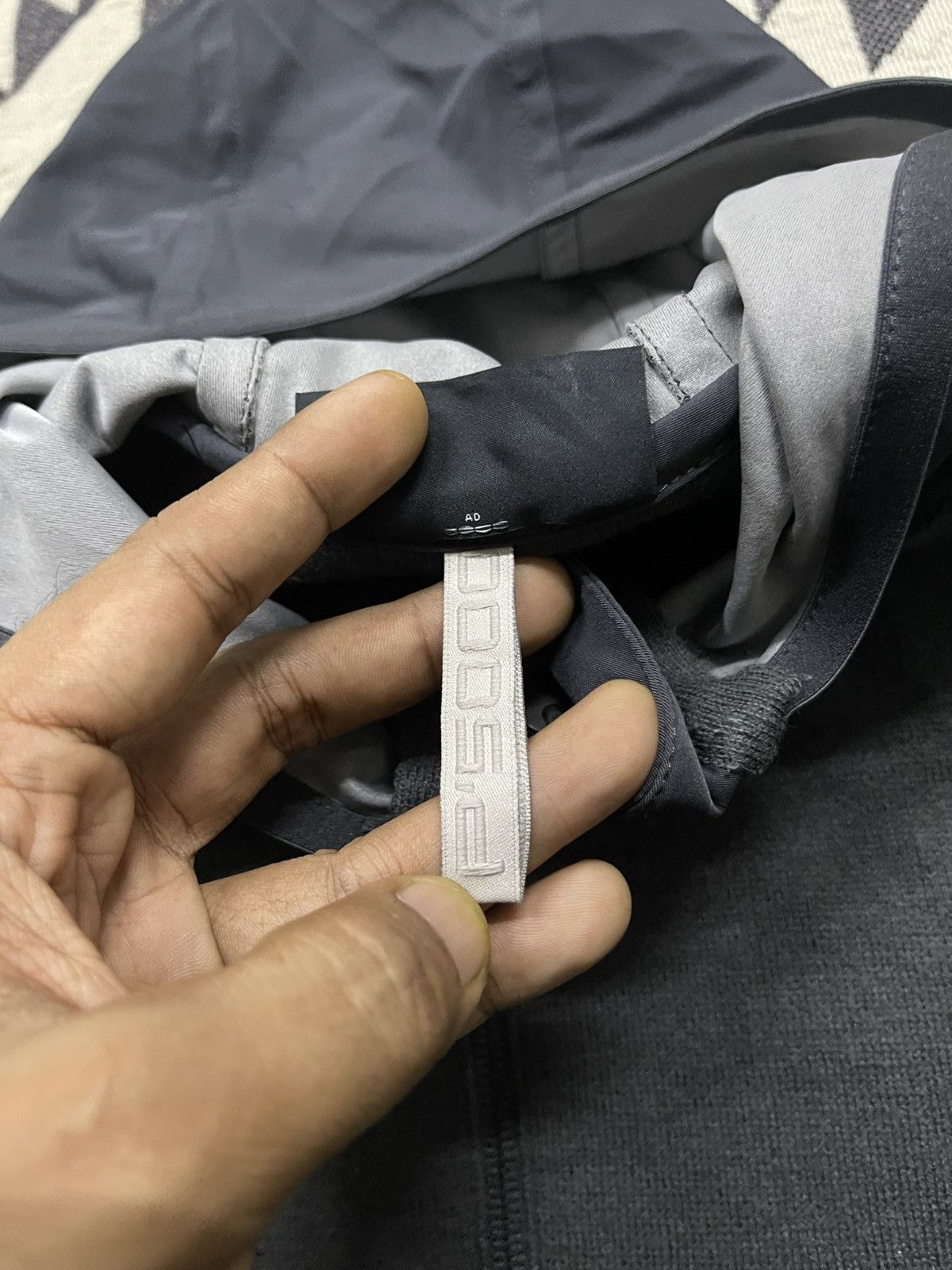 Adidas × Porsche Design ADIDAS NEO X PORSCHE DESIGN P’5000 HALF WOOL ZIPPER HOODIE Size US S / EU 44-46 / 1 - 12 Thumbnail