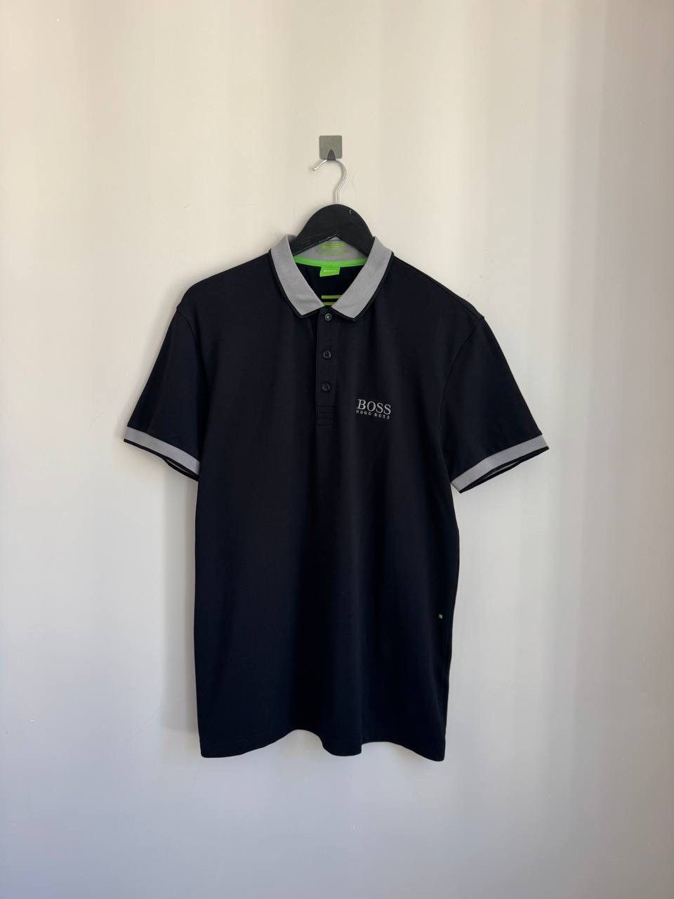 Hugo Boss Hugo Boss men's polo shirt size L Size US L / EU 52-54 / 3 - 1 Thumbnail